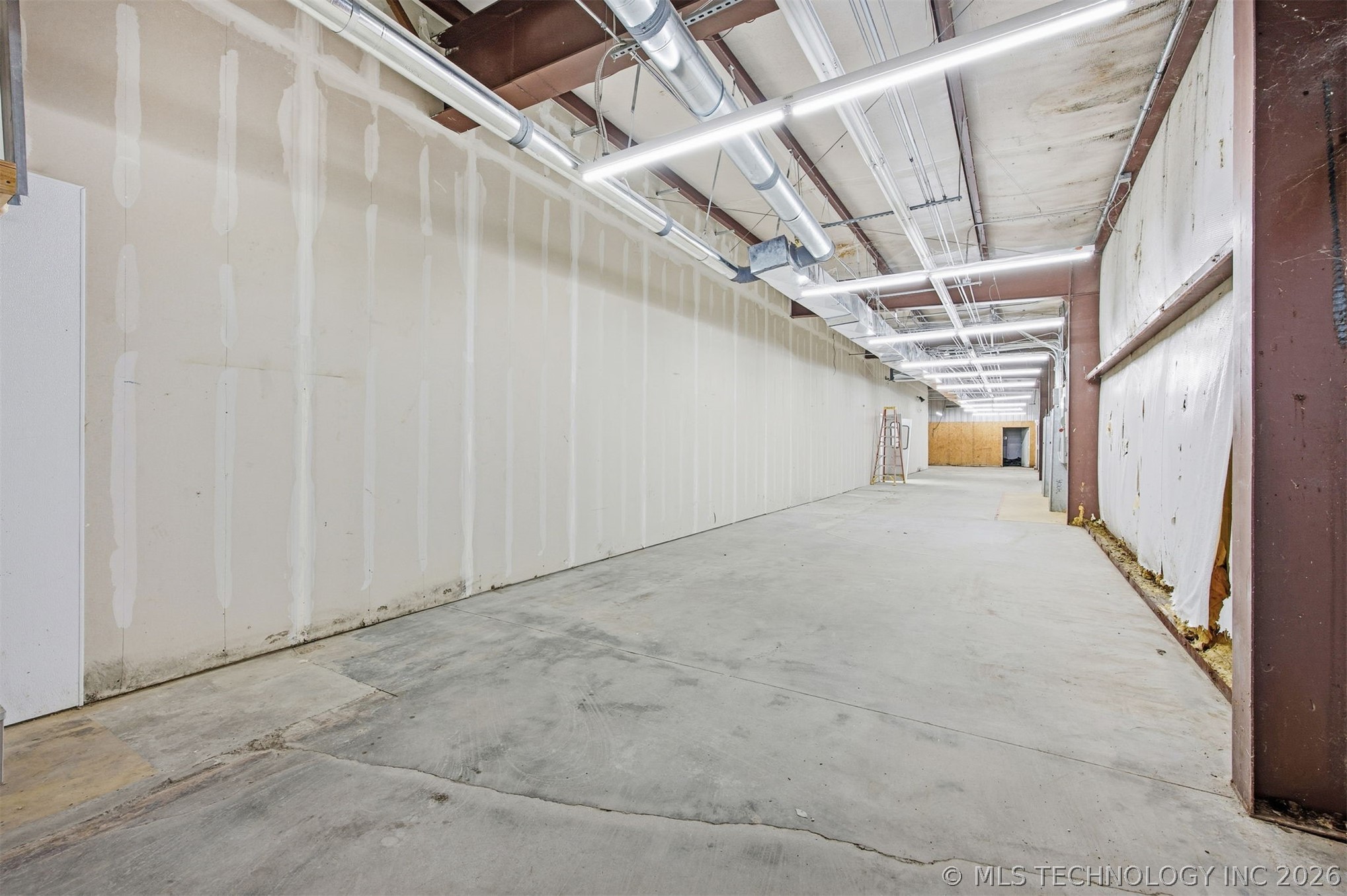 324 N Eastern Avenue