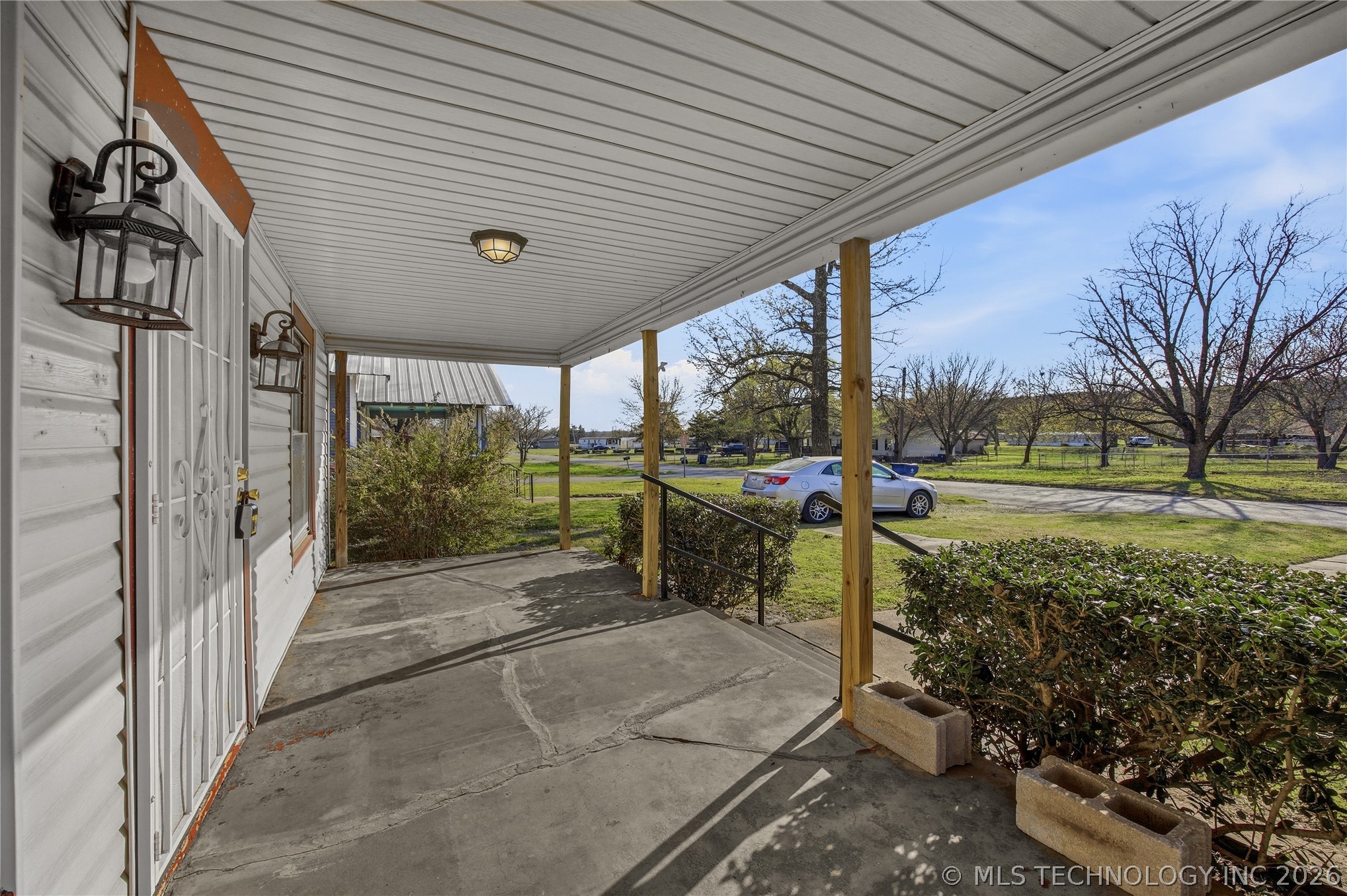 920 S Price Avenue