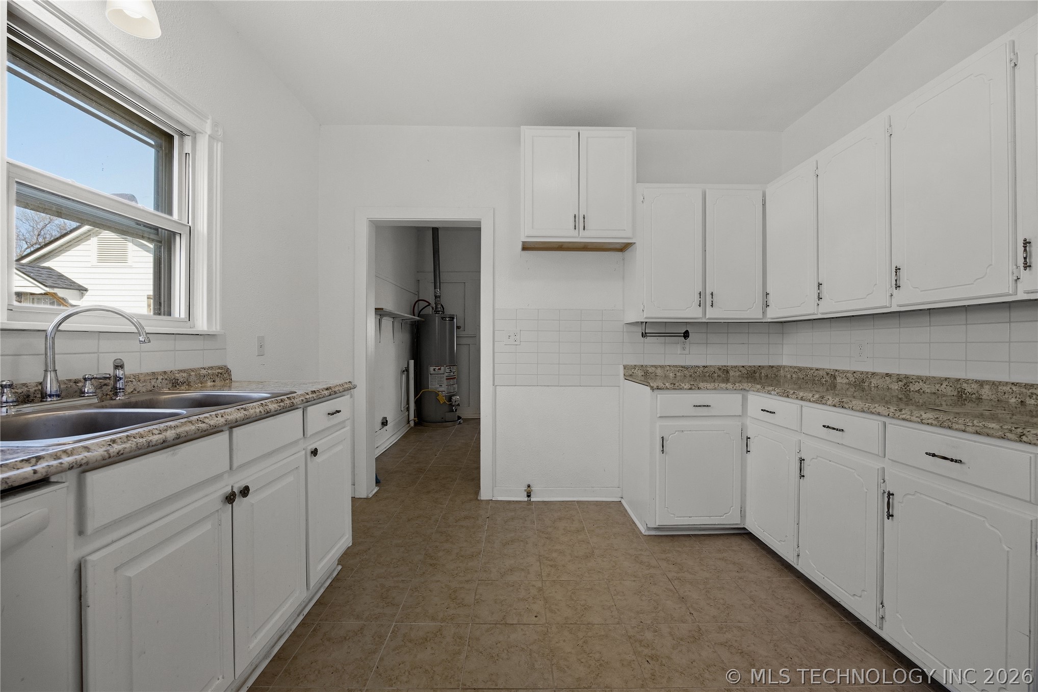 920 S Price Avenue