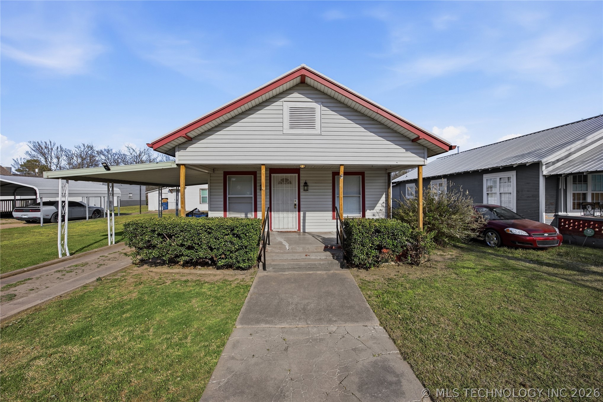 920 S Price Avenue