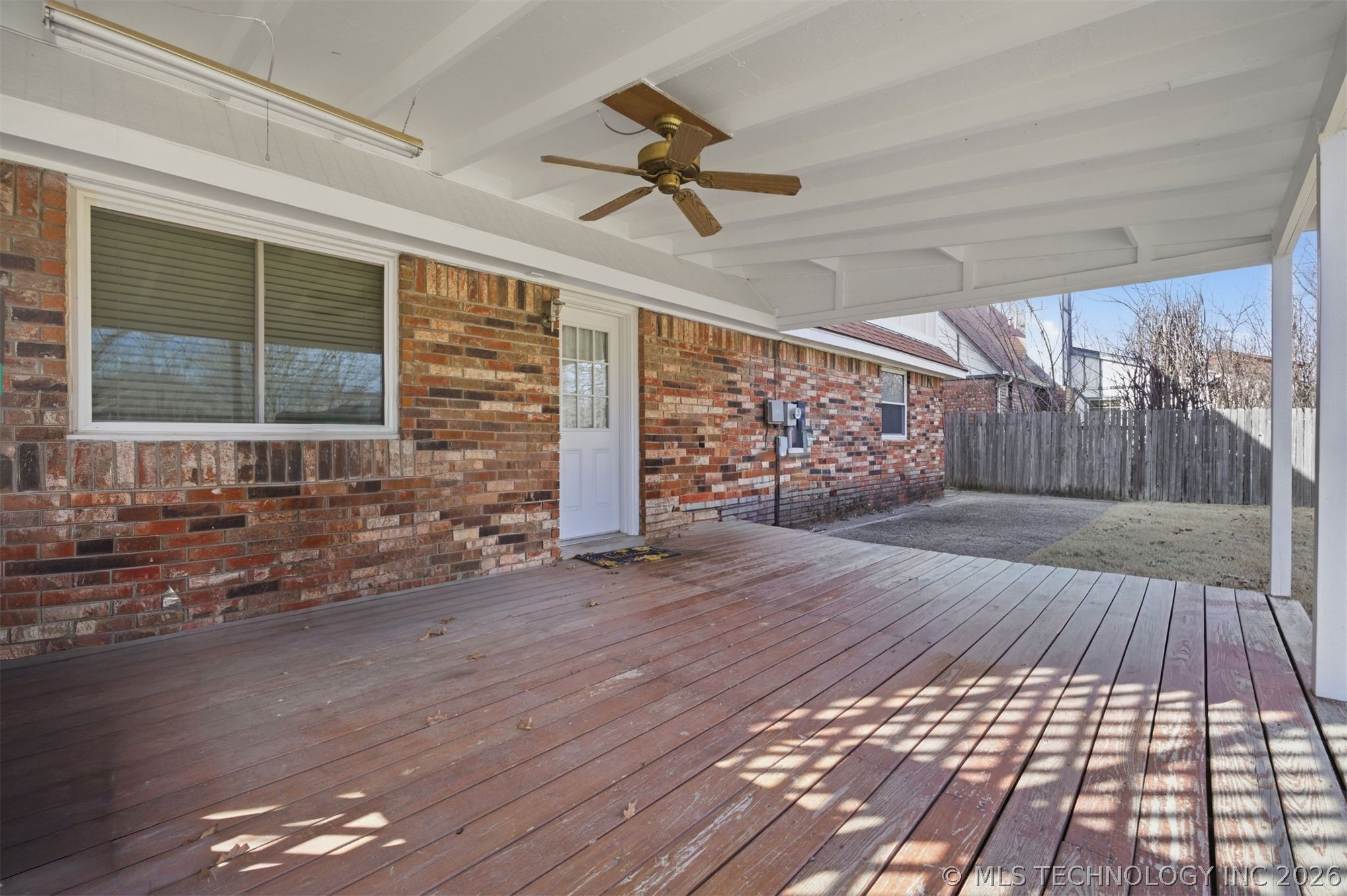 8329 N 118th East Avenue