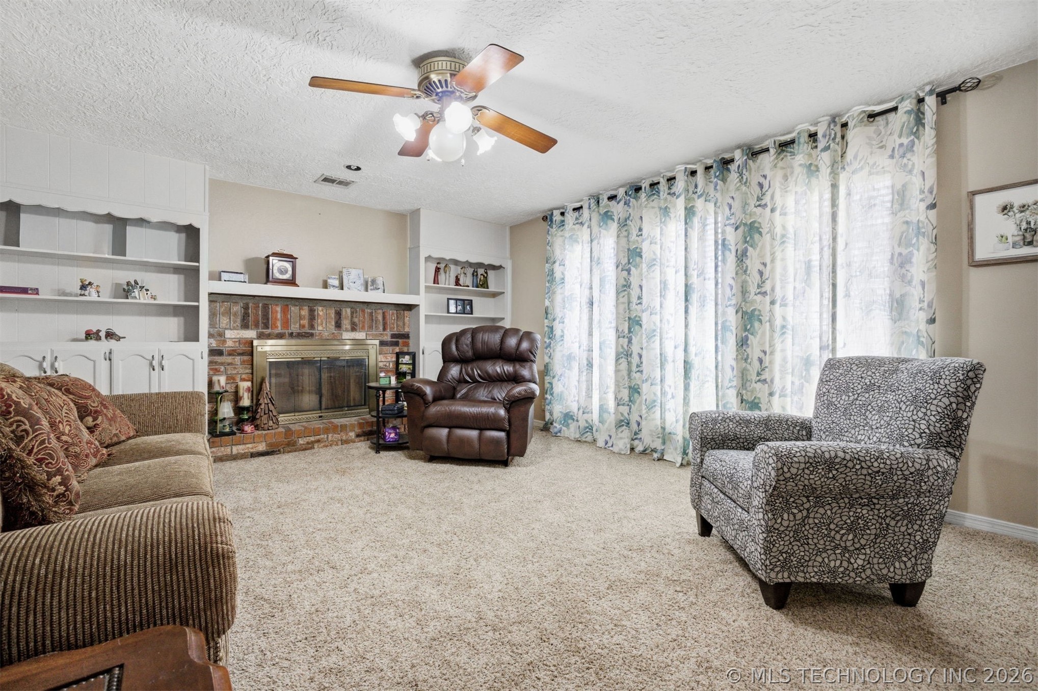 8329 N 118th East Avenue