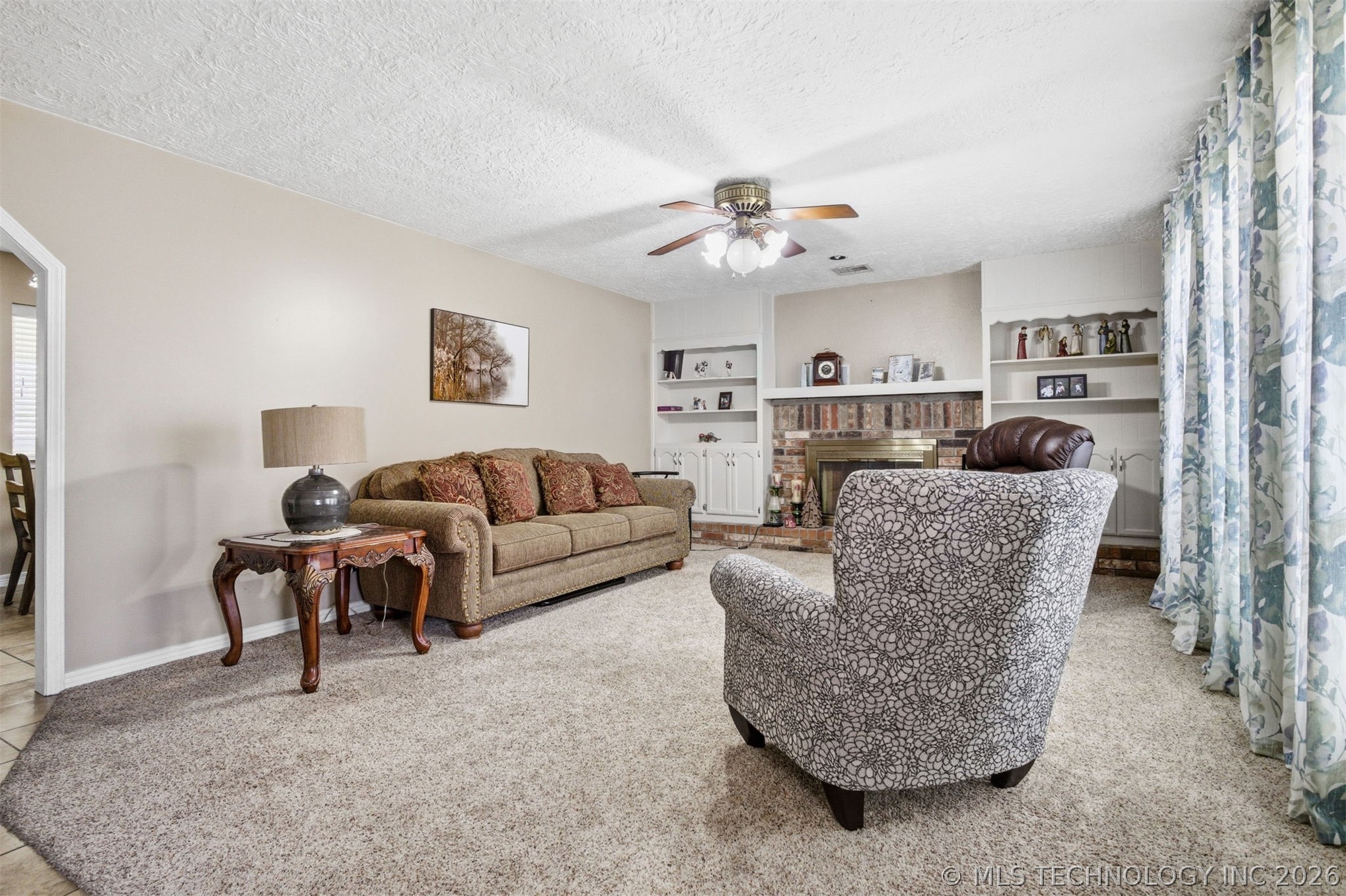 8329 N 118th East Avenue