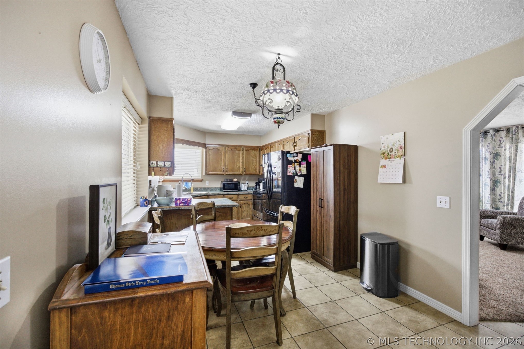 8329 N 118th East Avenue