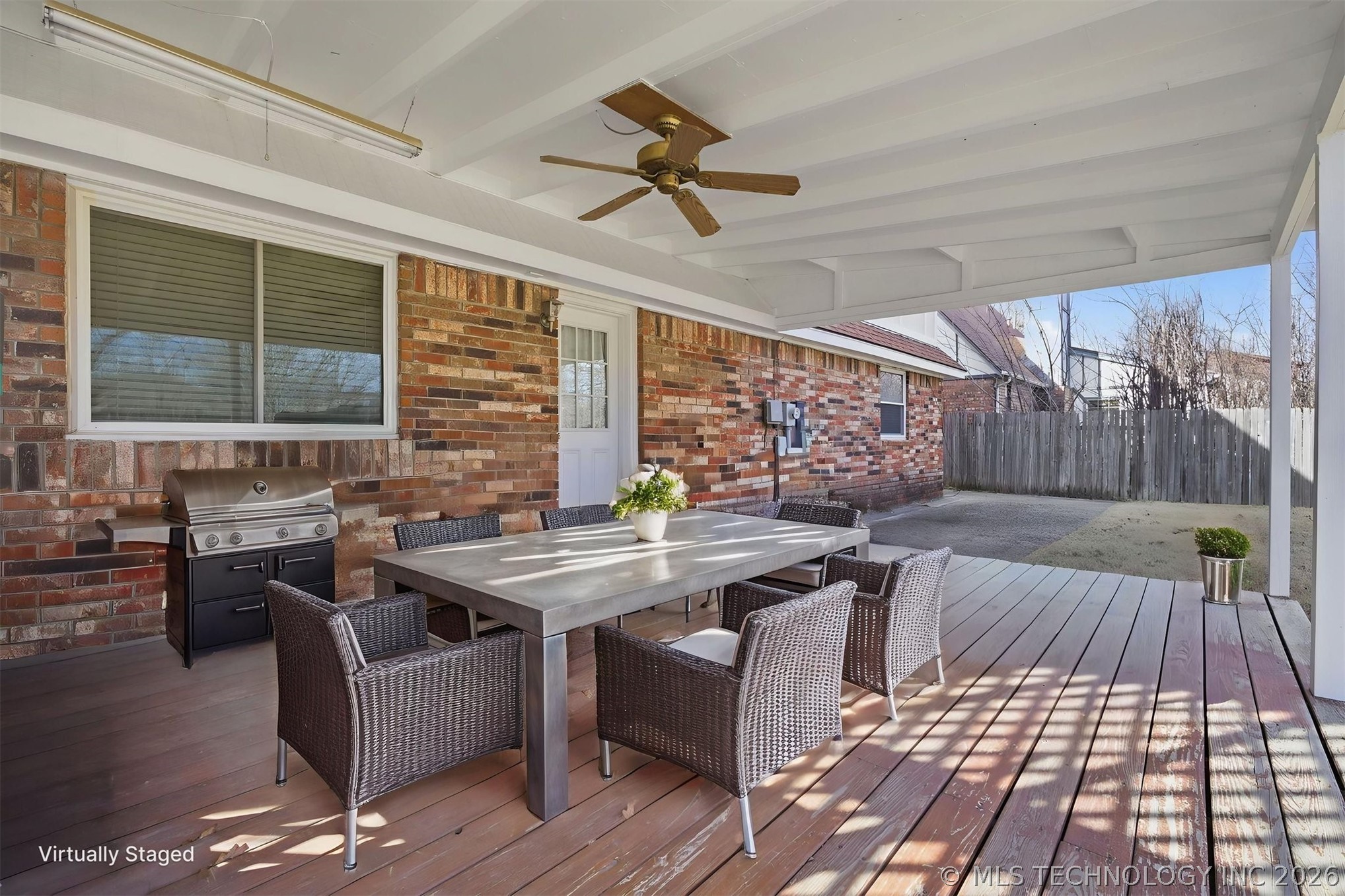 8329 N 118th East Avenue