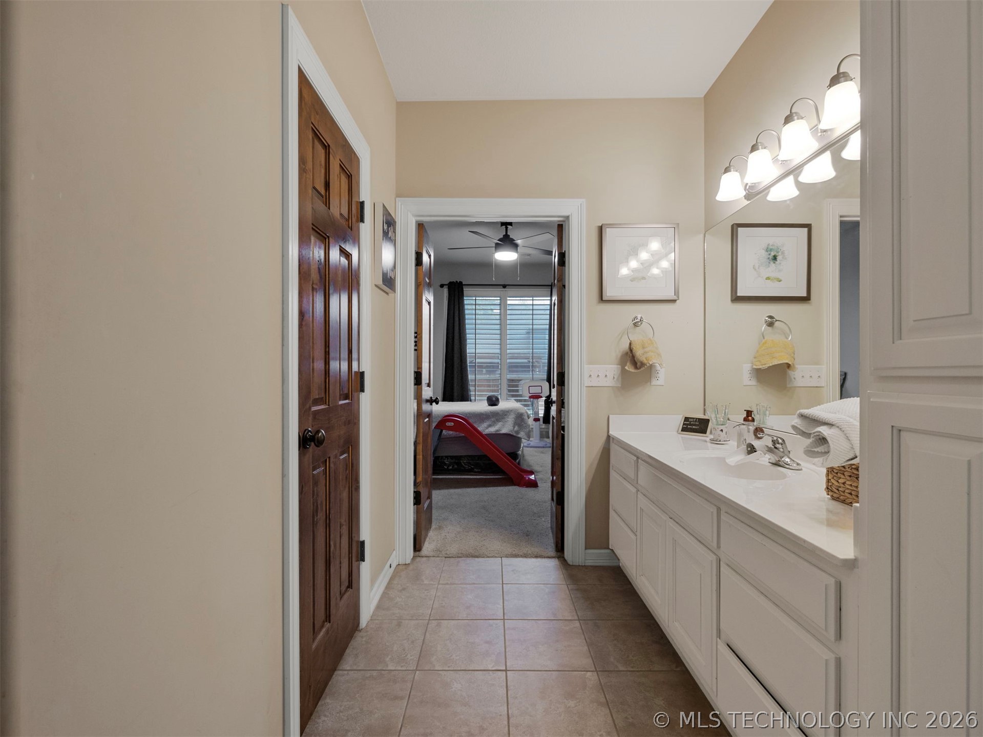 212 S 77th Street