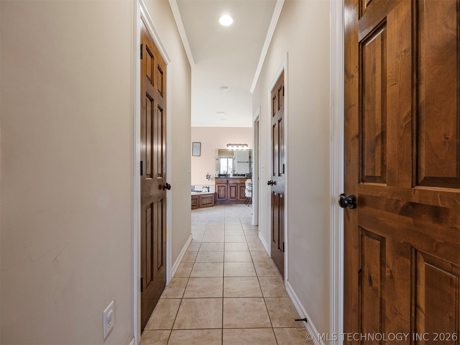 212 S 77th Street