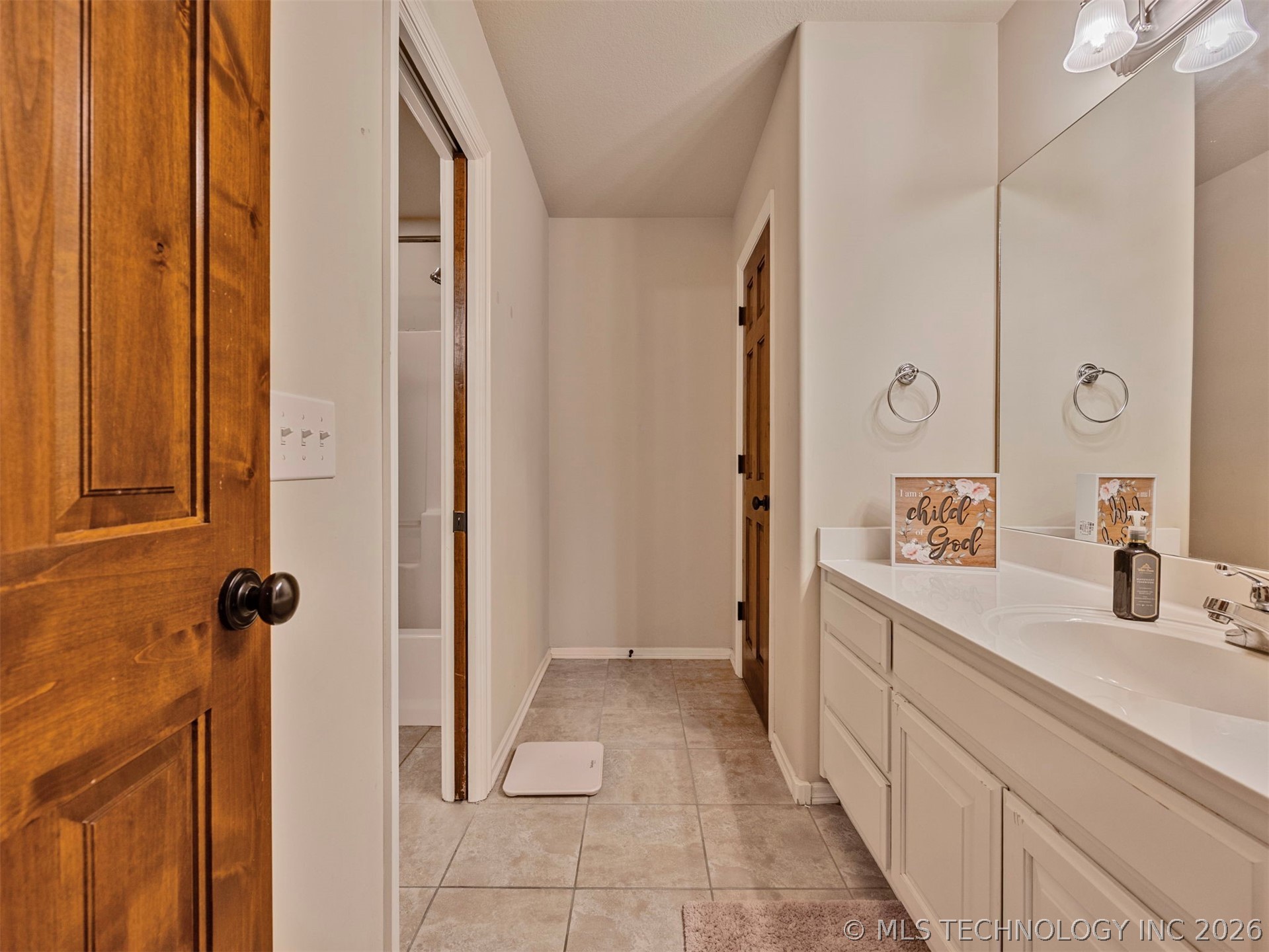 212 S 77th Street