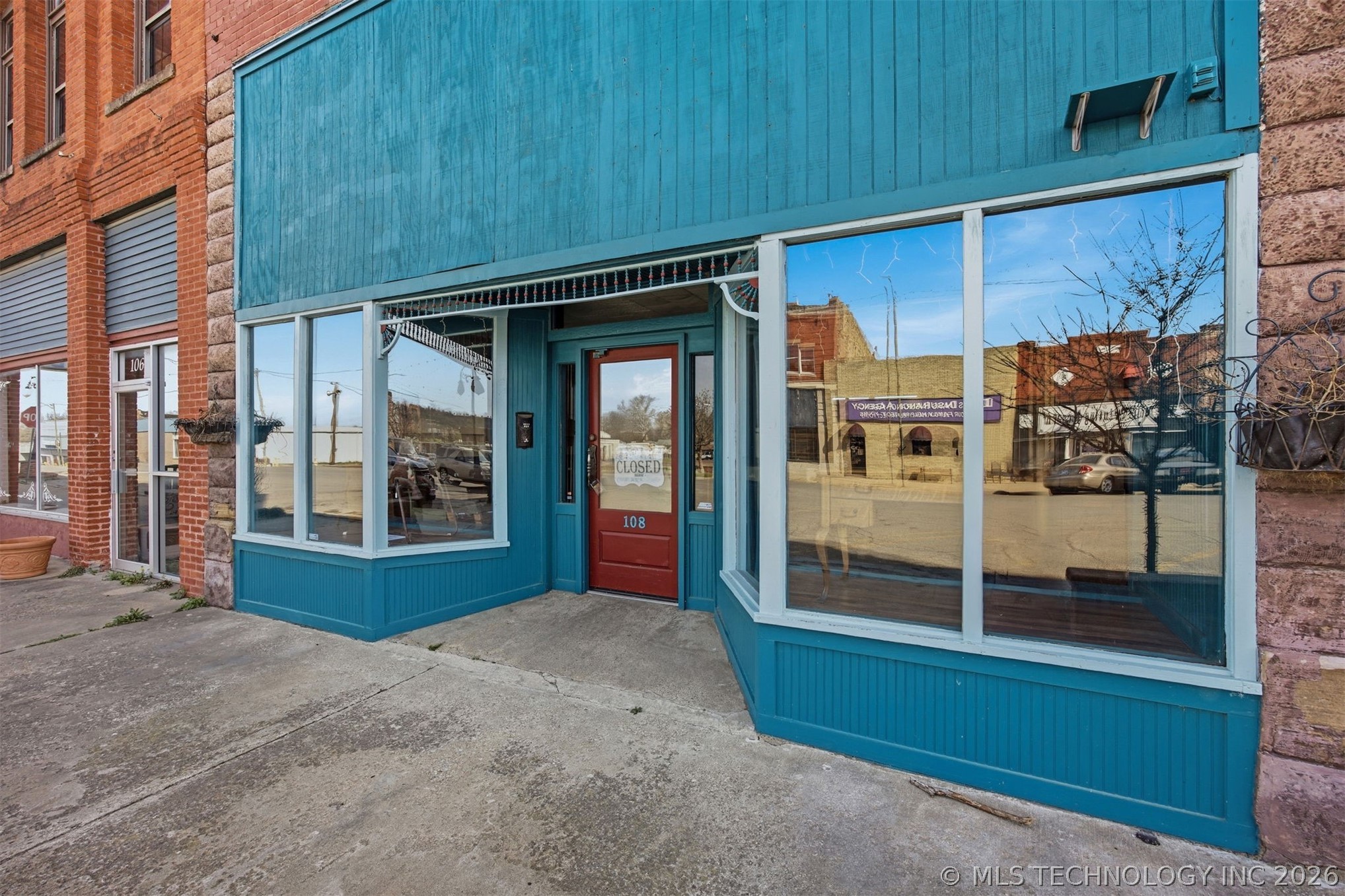 108 W Main Street