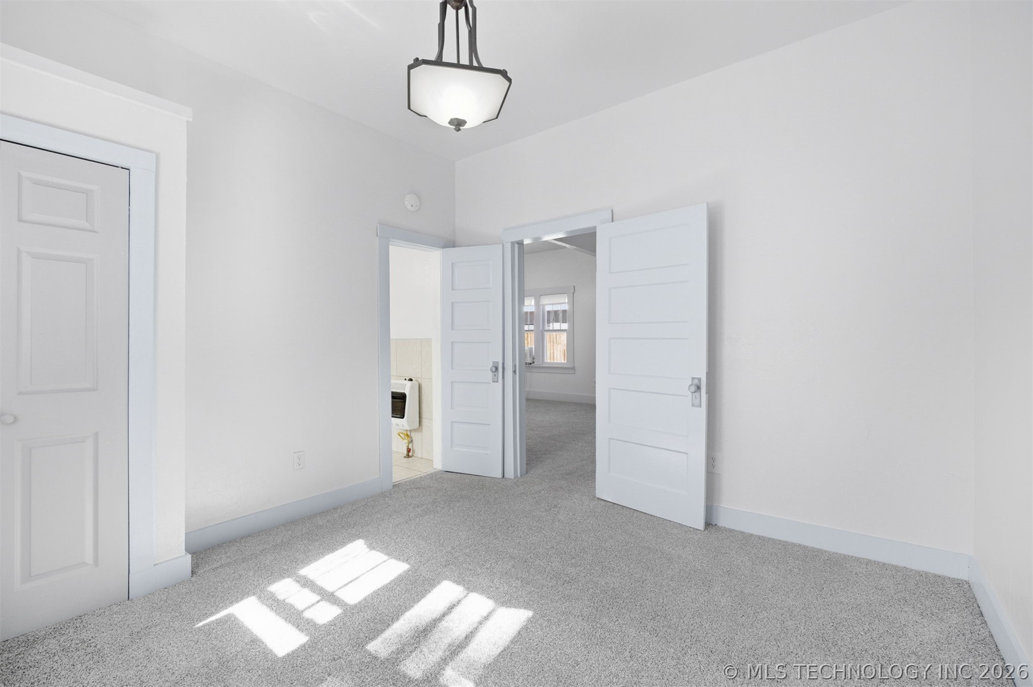 411 S 5th Street