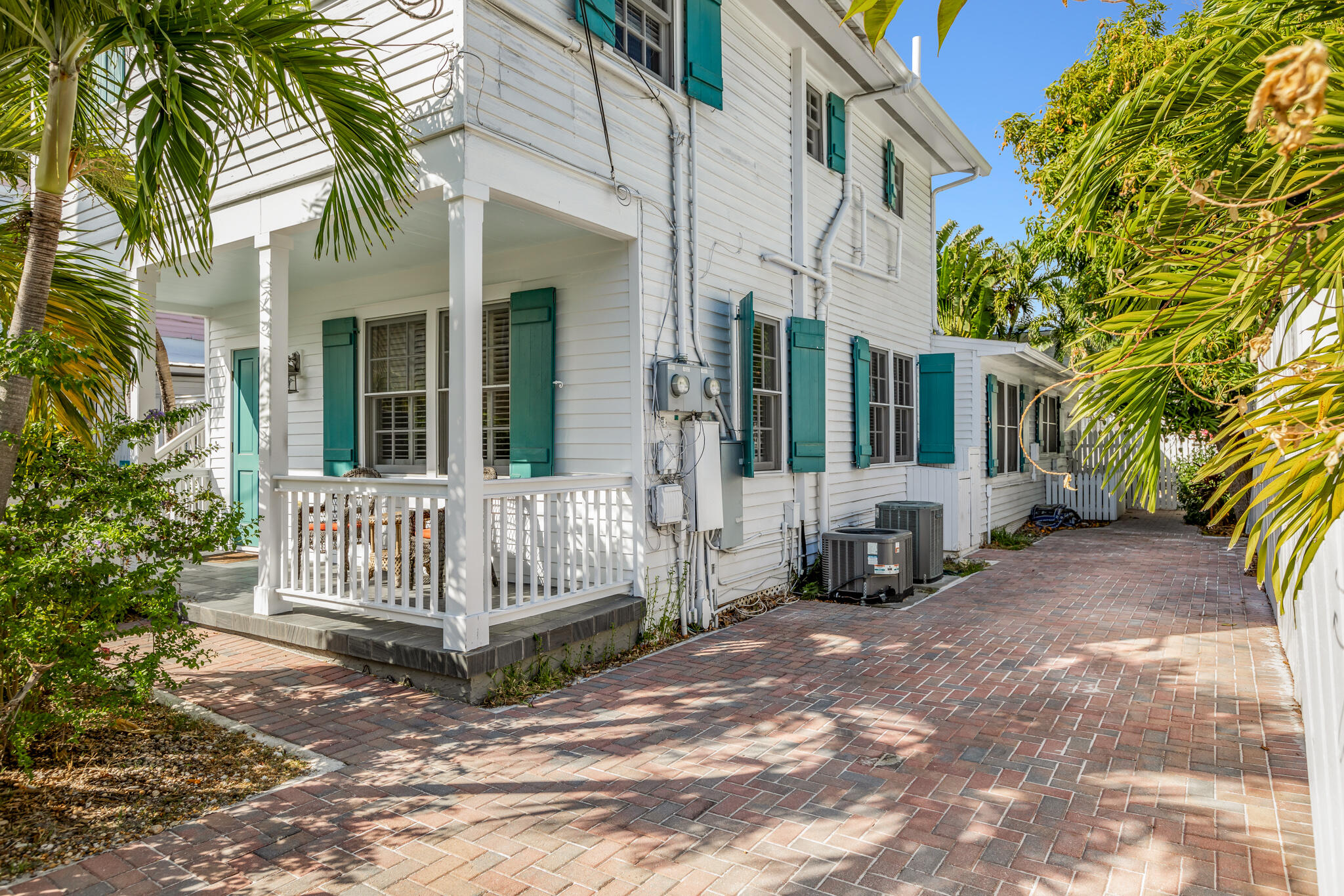 1005 Watson Street Unit: 1