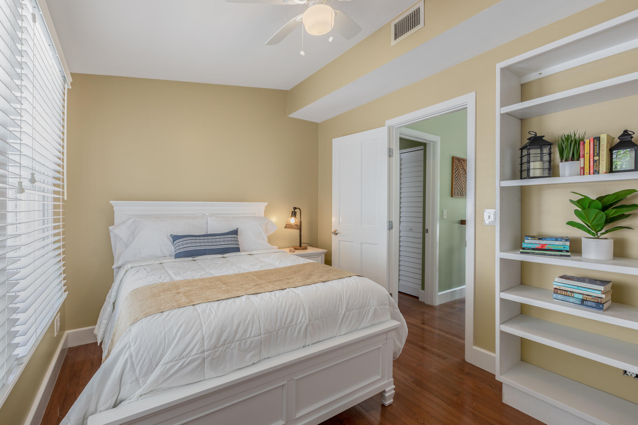 1005 Watson Street Unit: 1