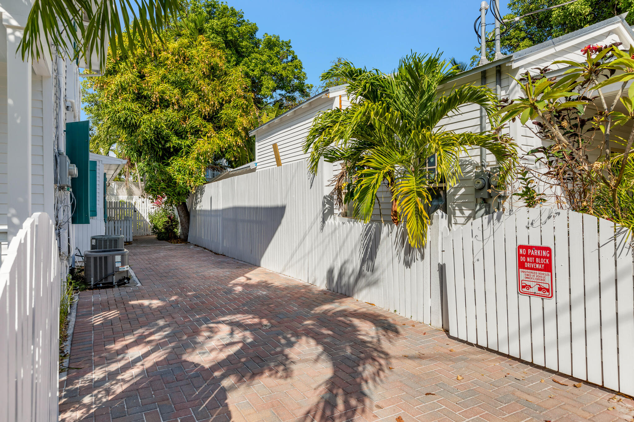 1005 Watson Street Unit: 1
