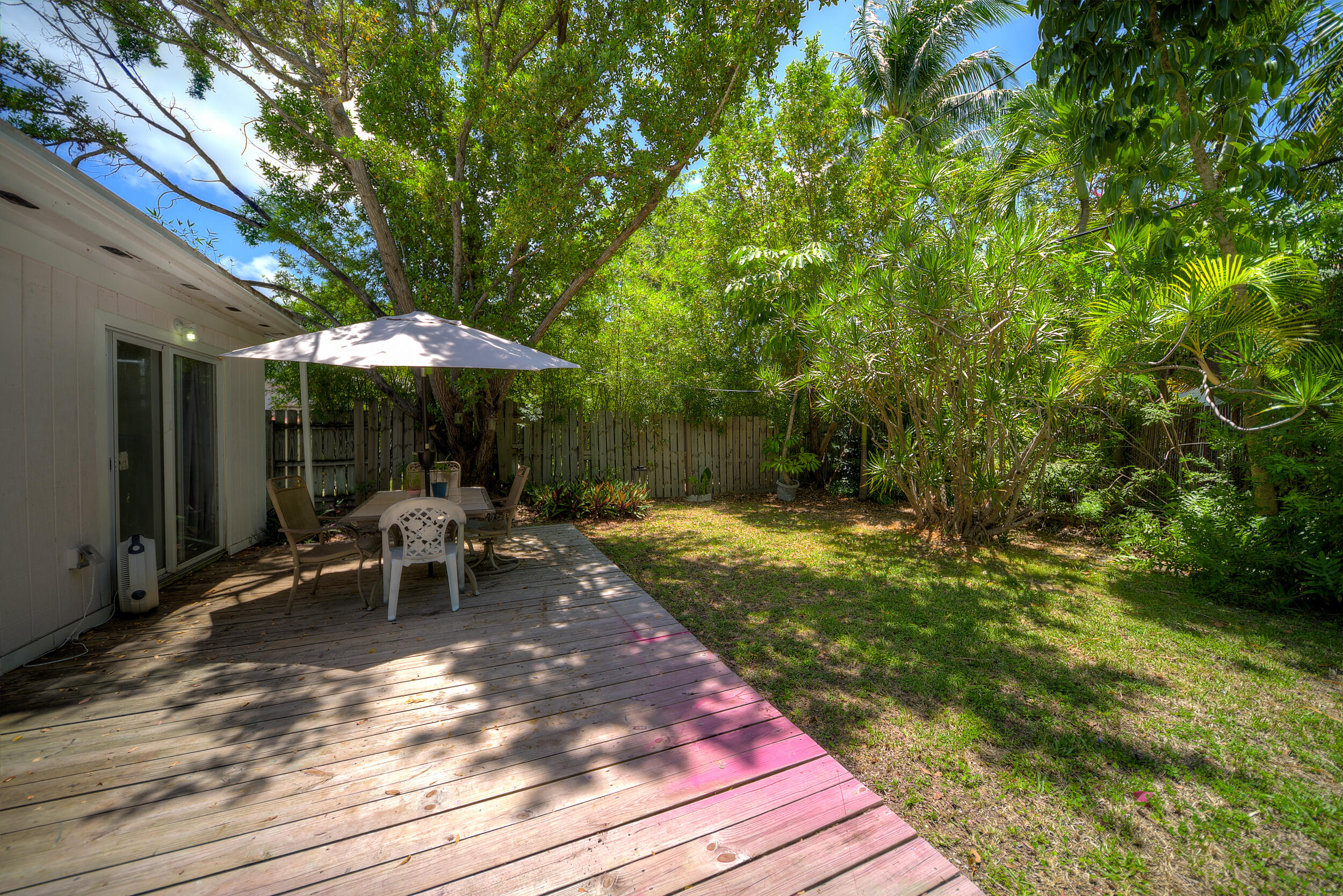 3429 Flagler Ave