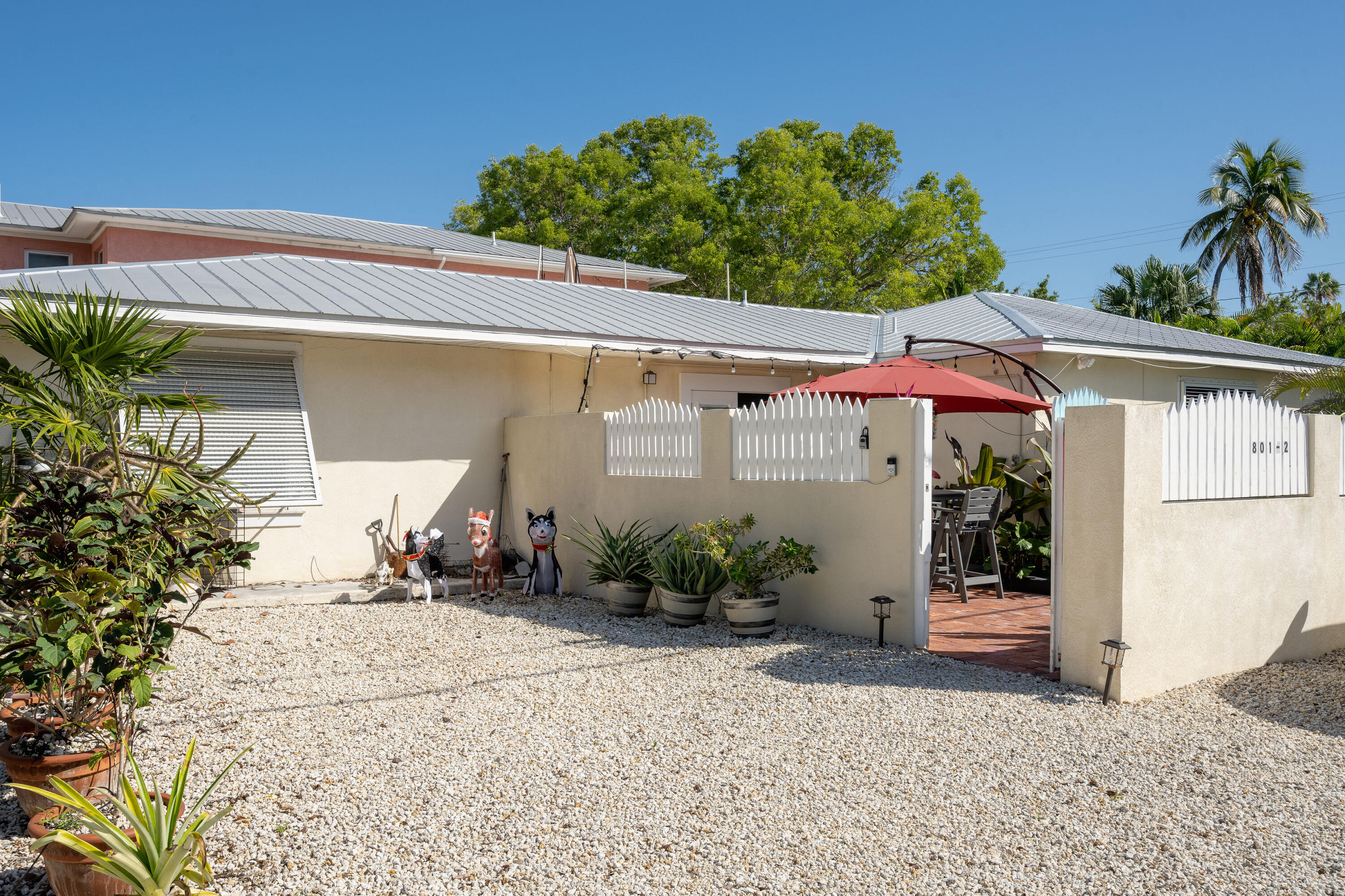 801 Waddell Avenue Unit: 2