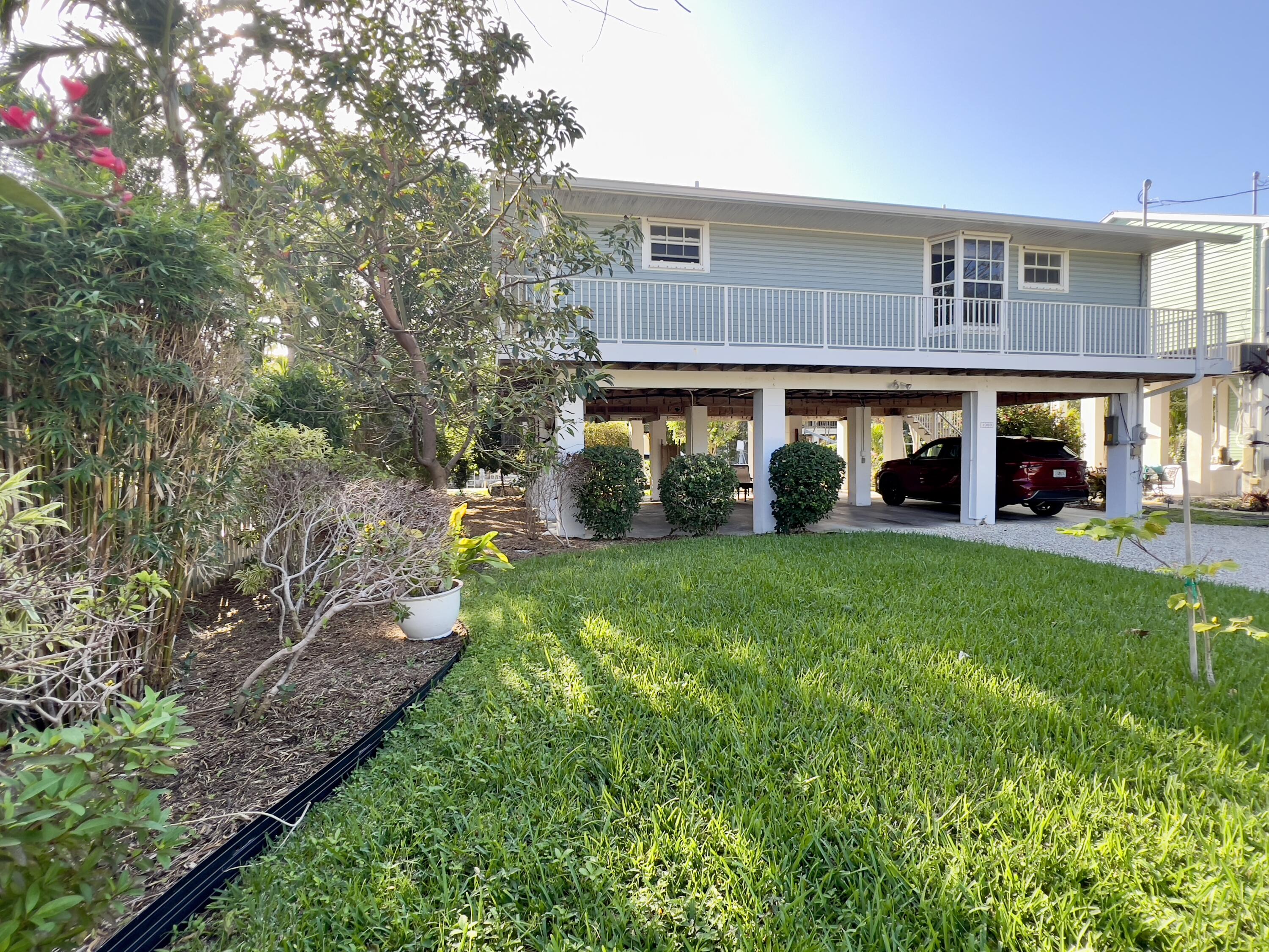 1060 Coxon Lane
