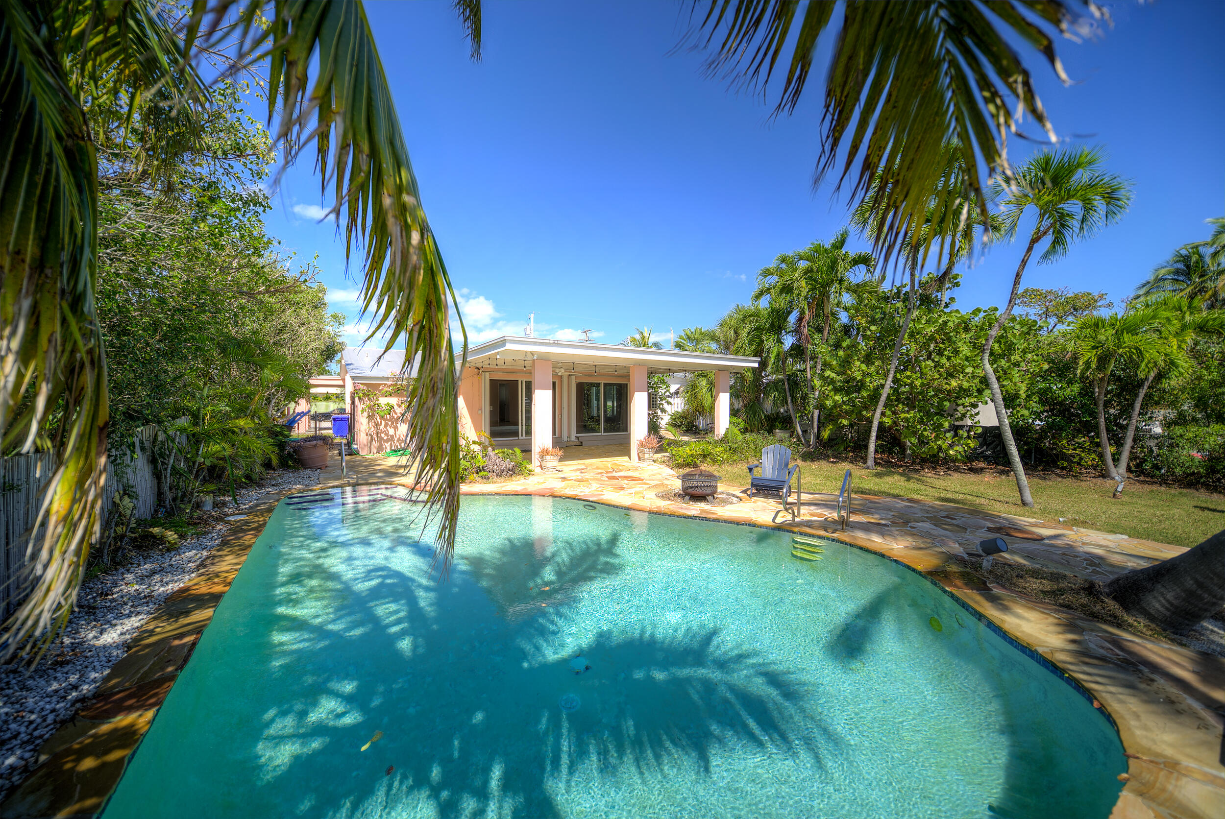 3056 Riviera Drive