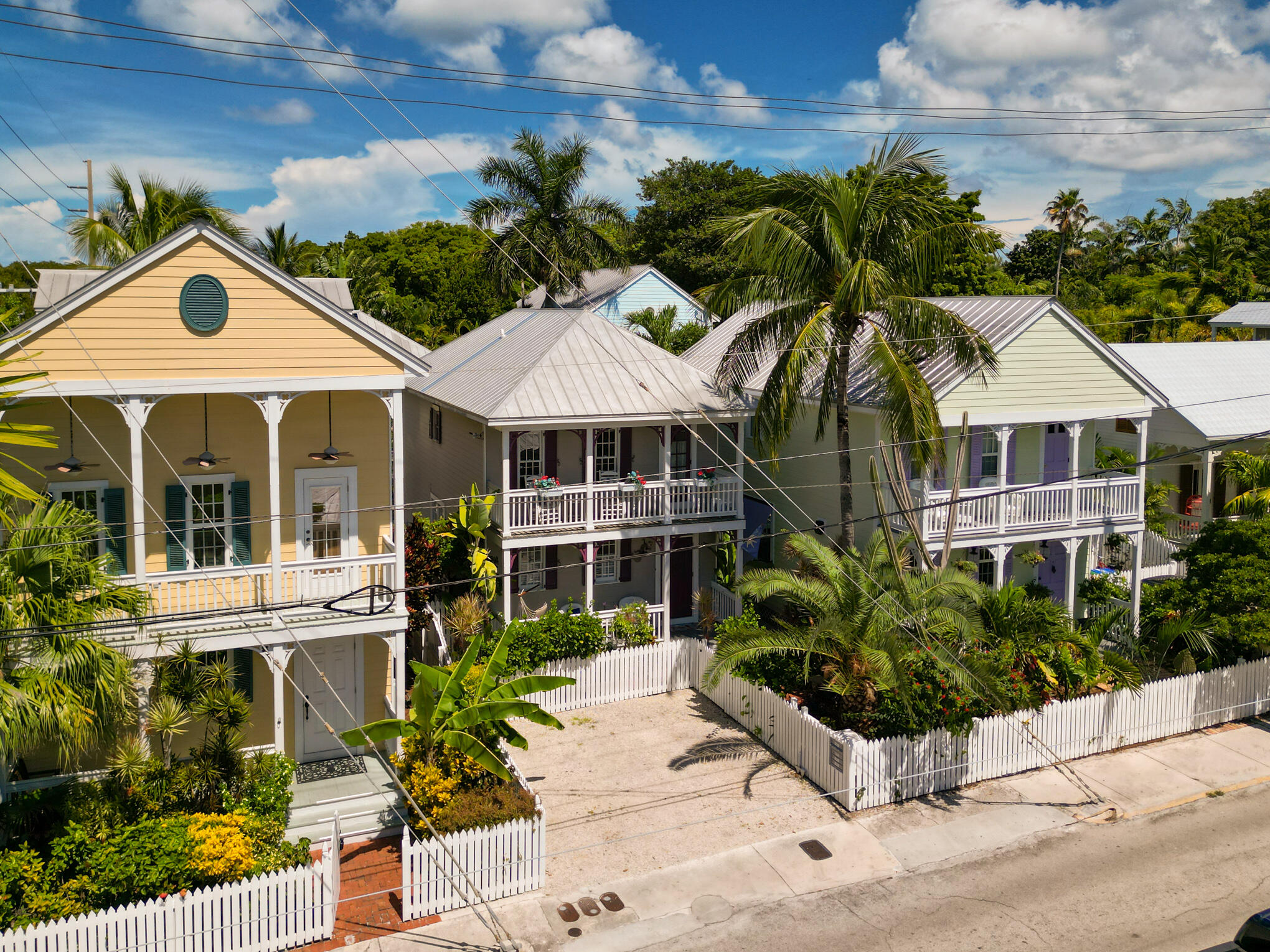 603 Angela Street Unit: 2