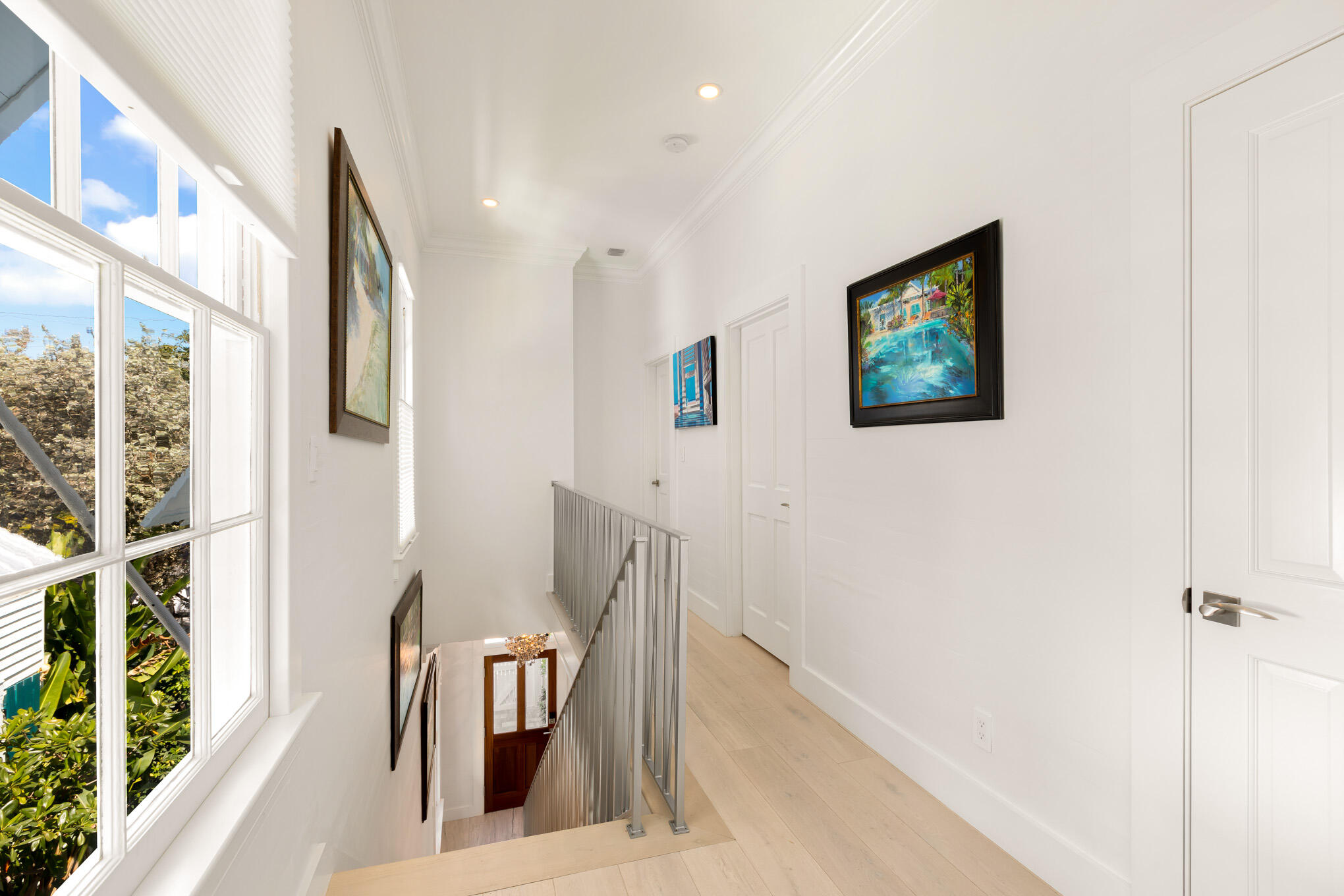 626 William St