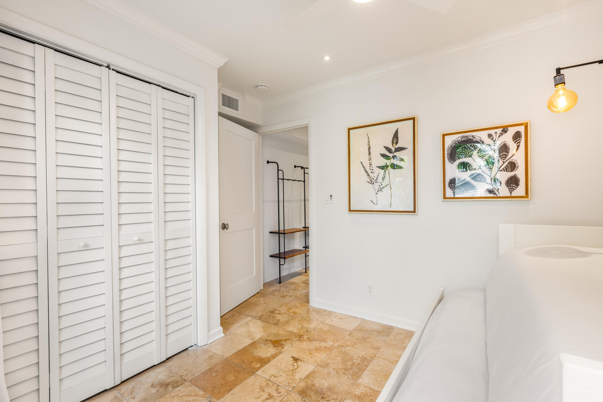 624 Fleming Street Unit: B