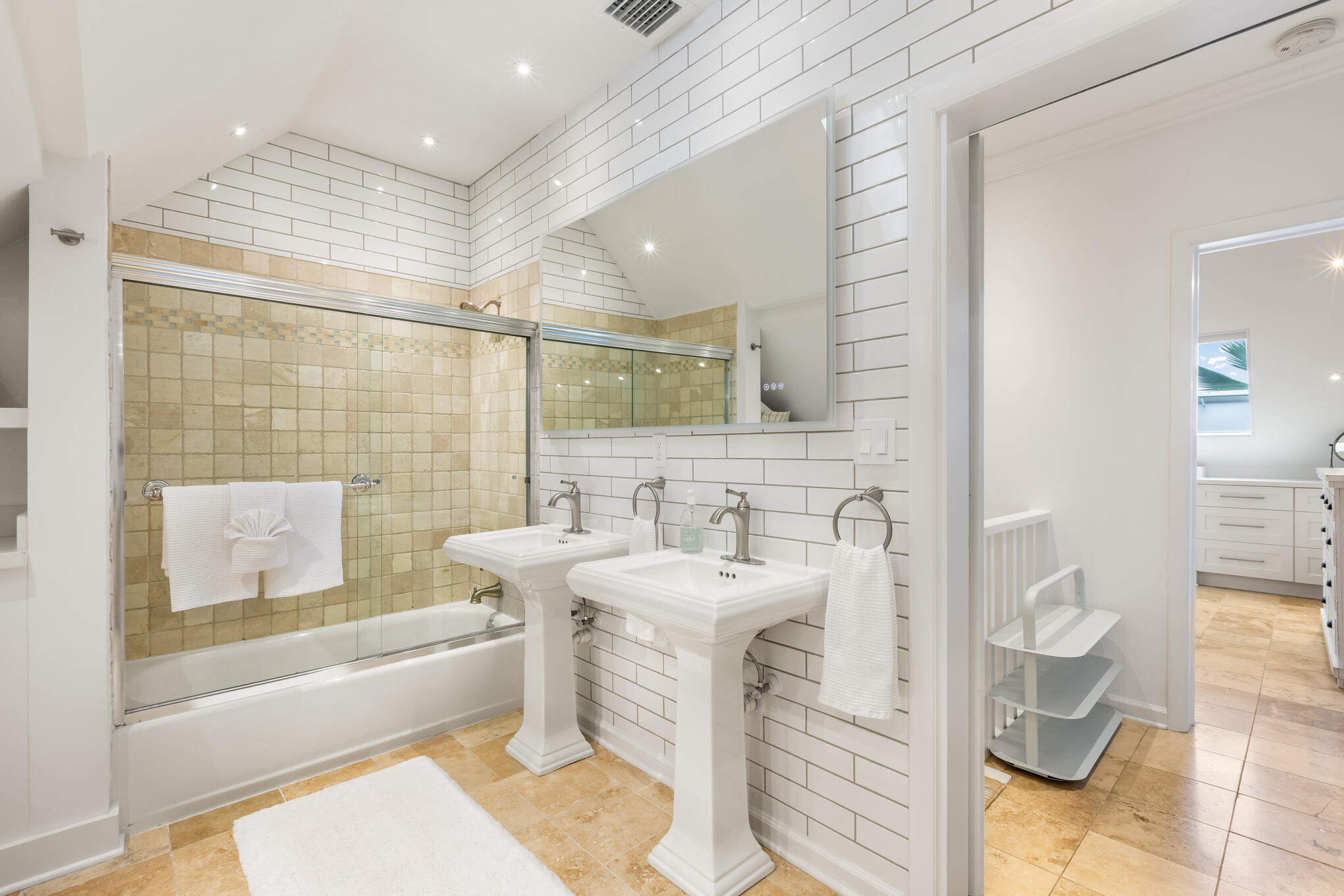 624 Fleming Street Unit: B