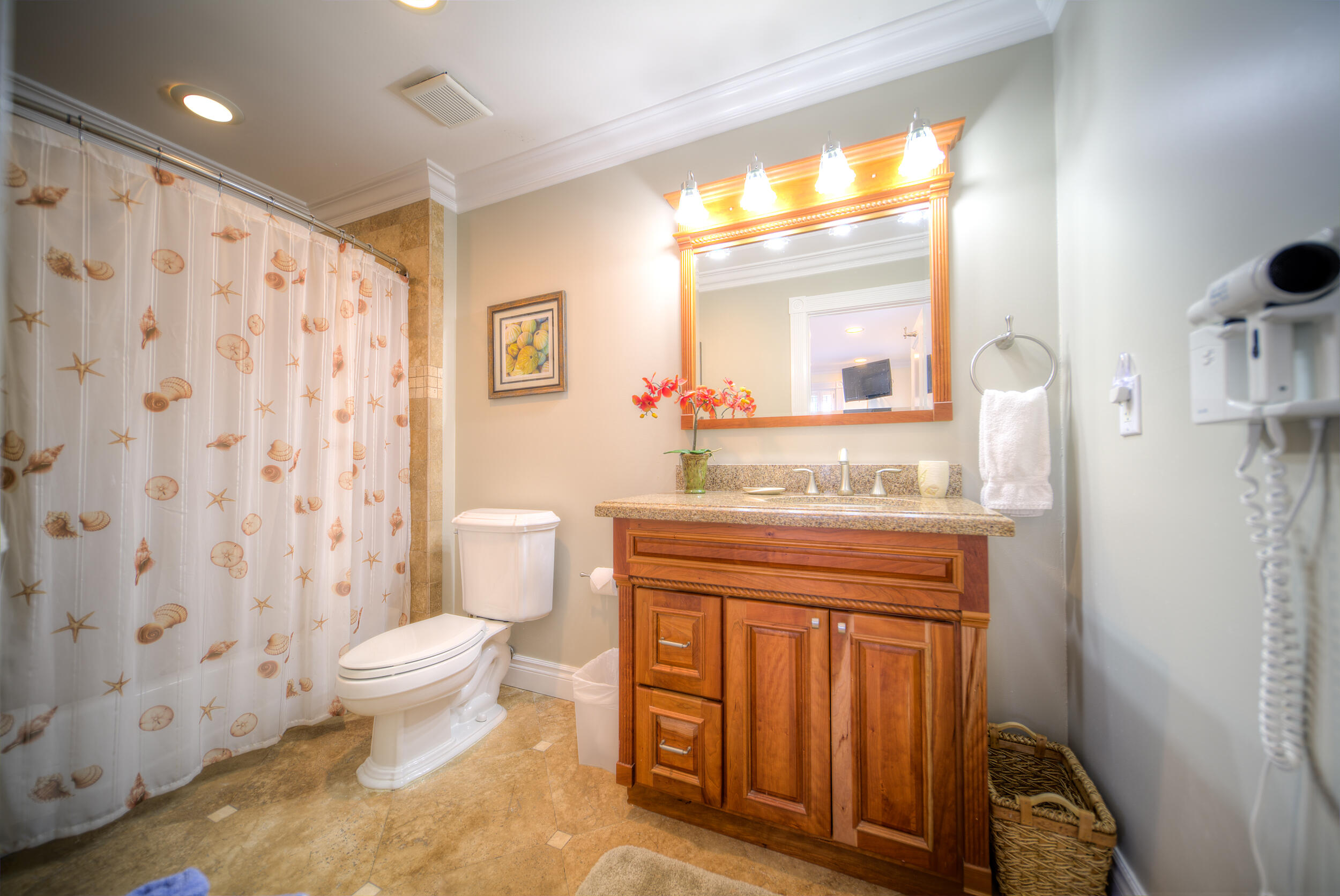 1304 Atlantic Dr