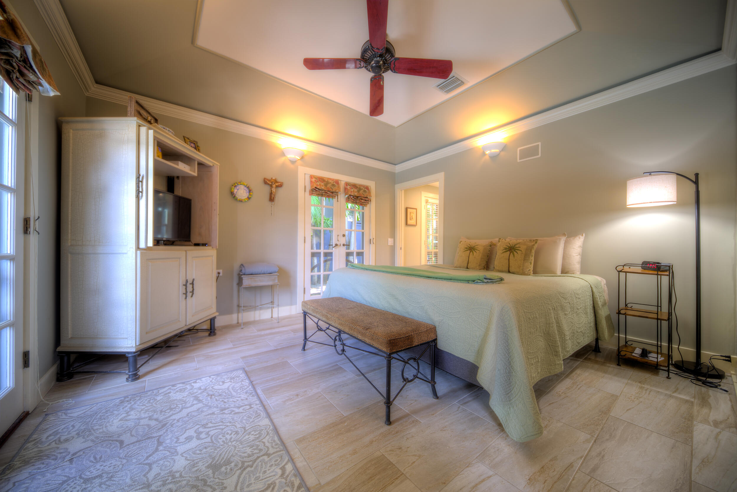 1025 Casa Marina Court