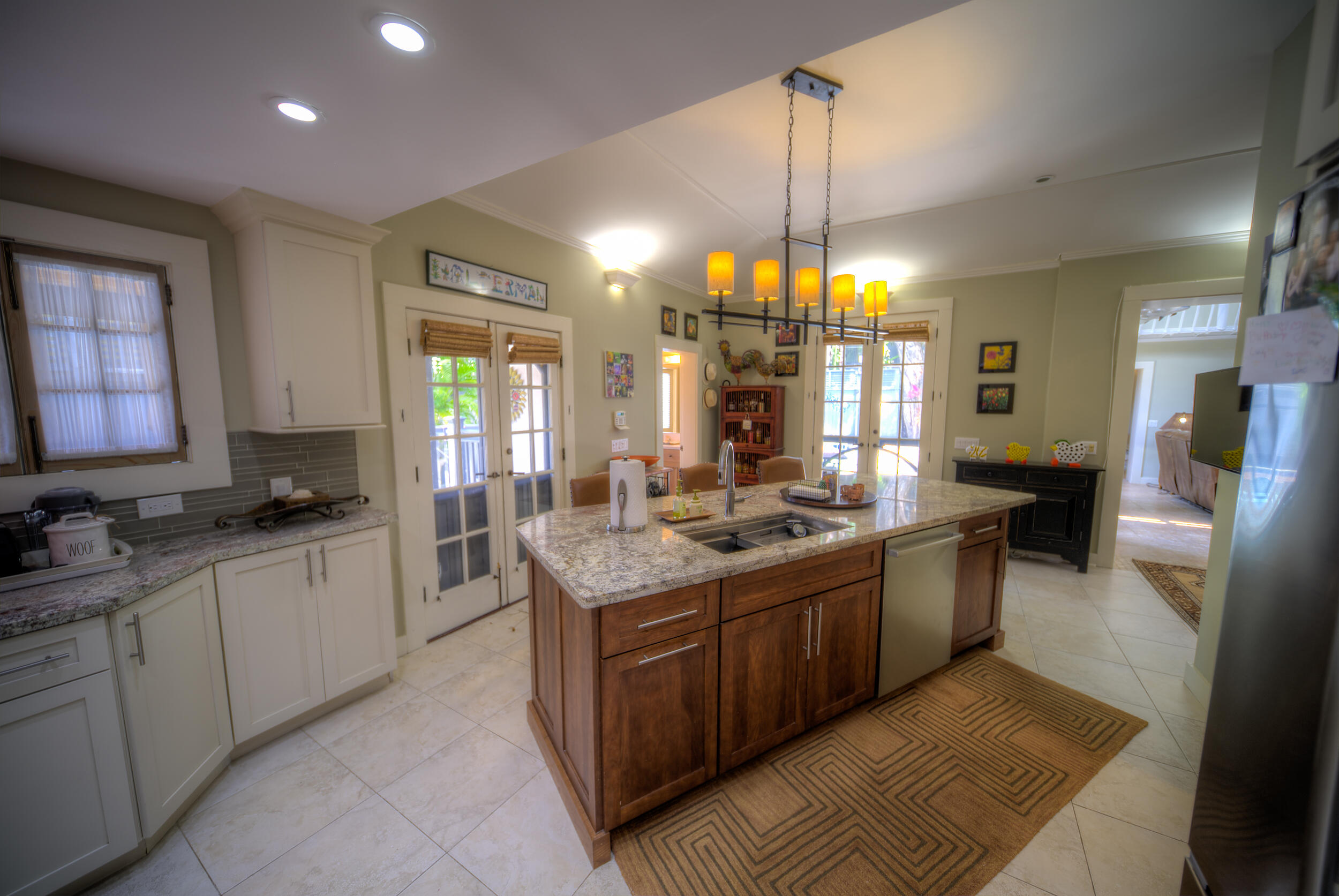 1025 Casa Marina Court