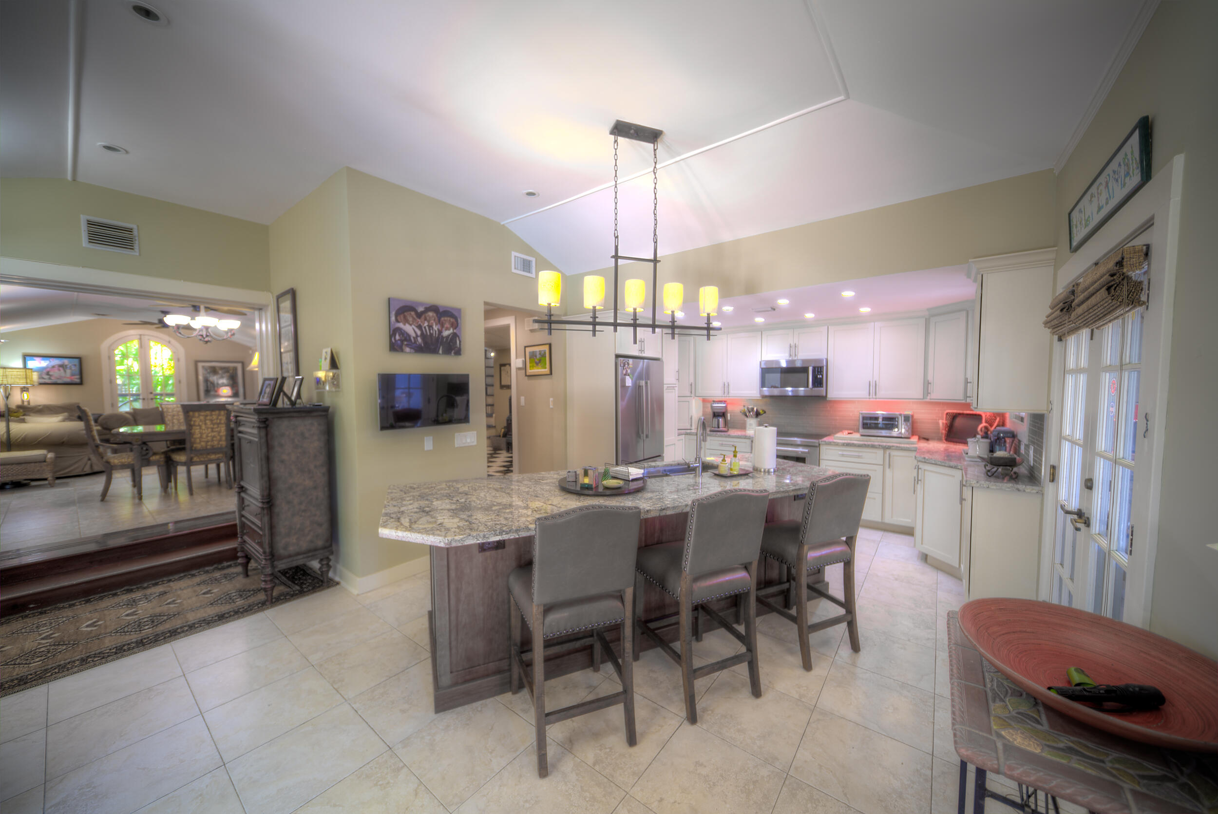 1025 Casa Marina Court