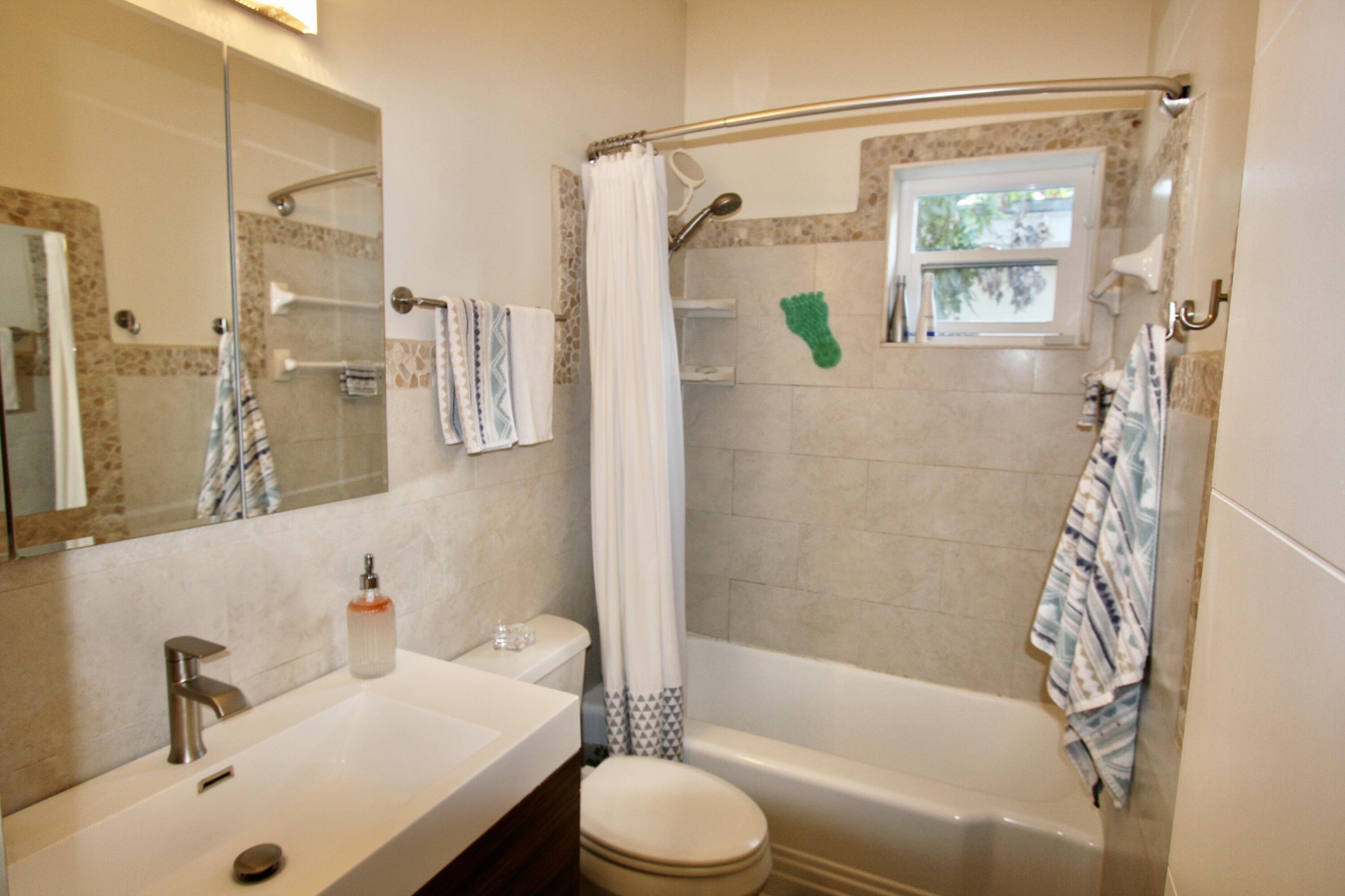 1414 3rd Street Unit: B