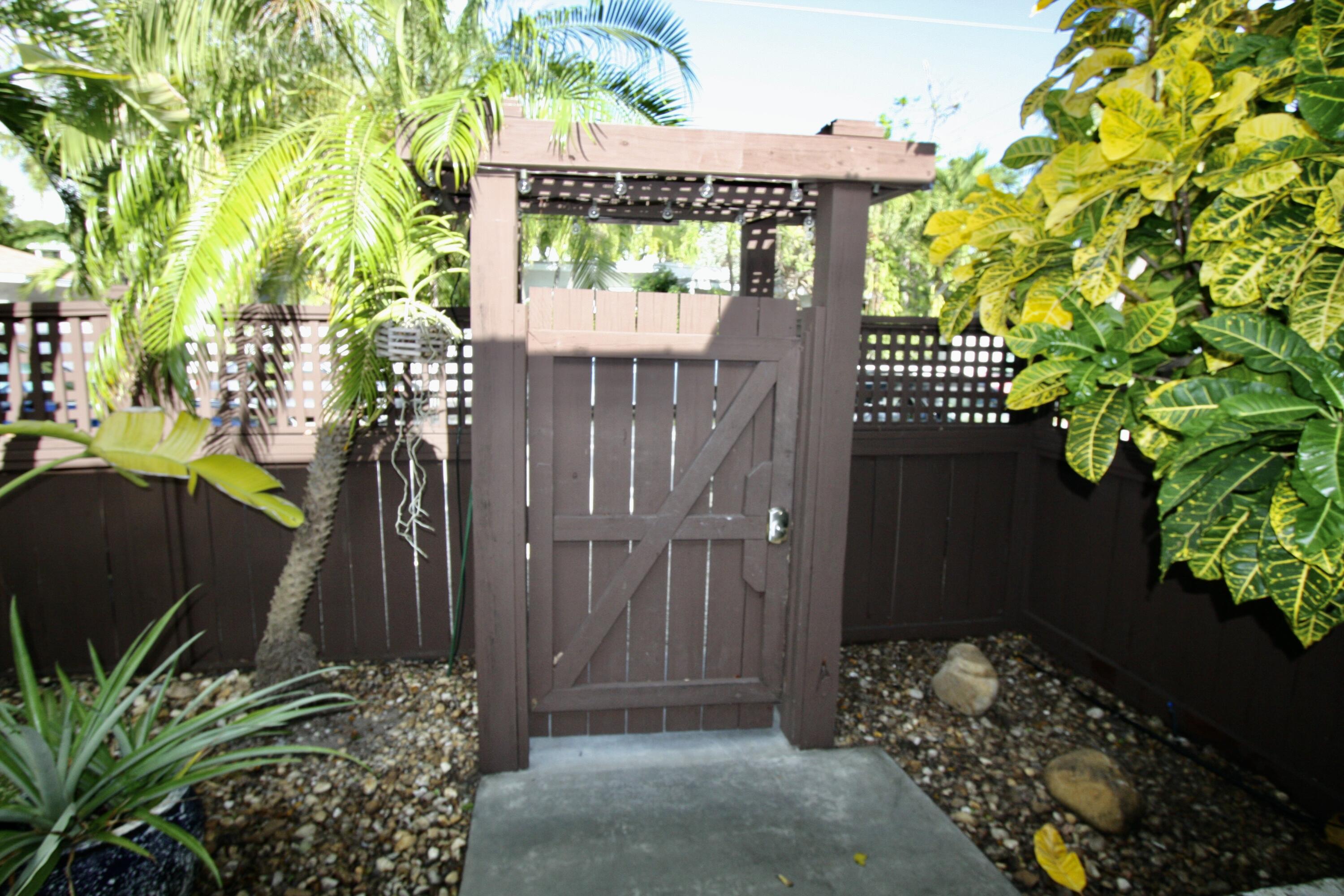 1414 3rd Street Unit: B