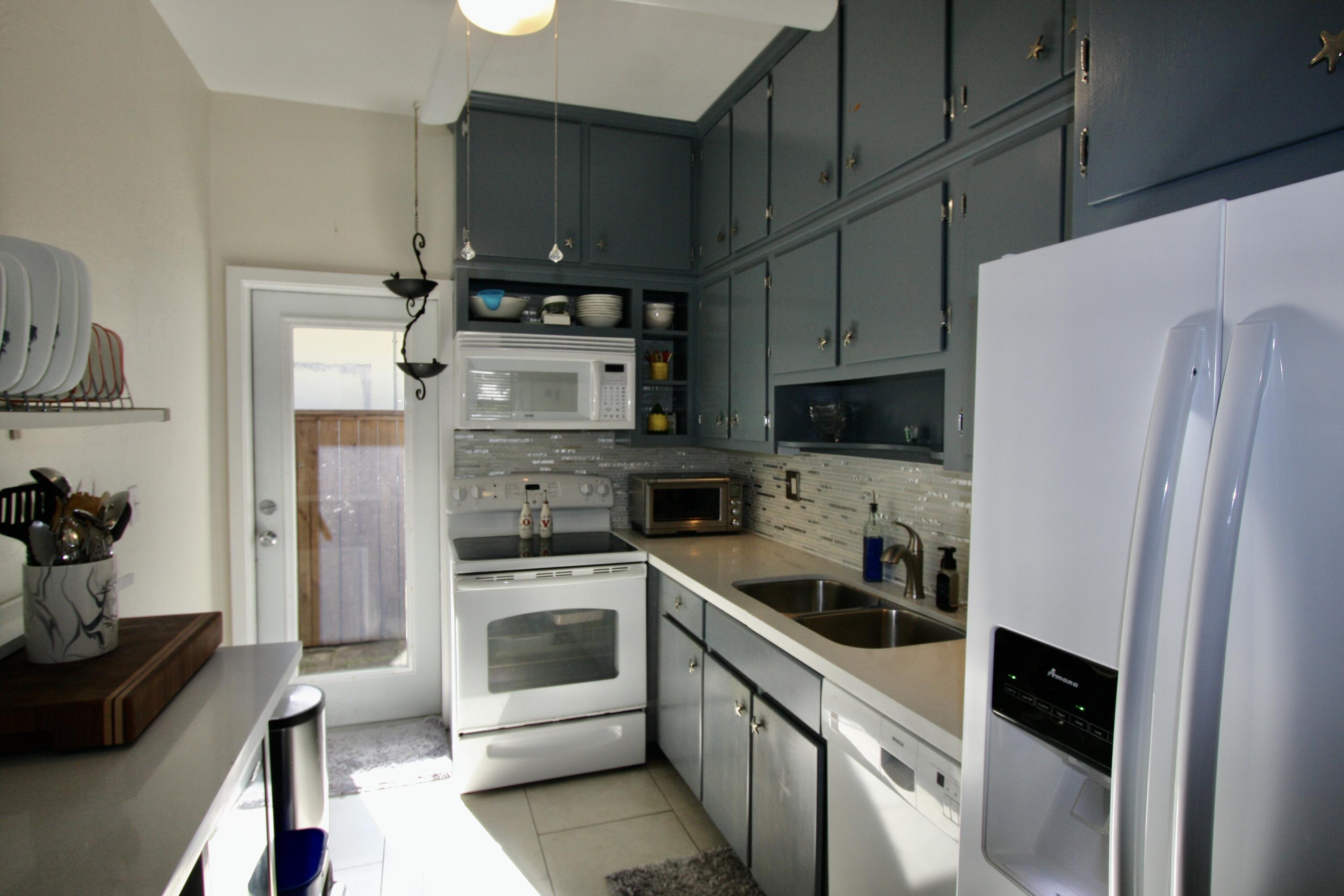 1414 3rd Street Unit: B