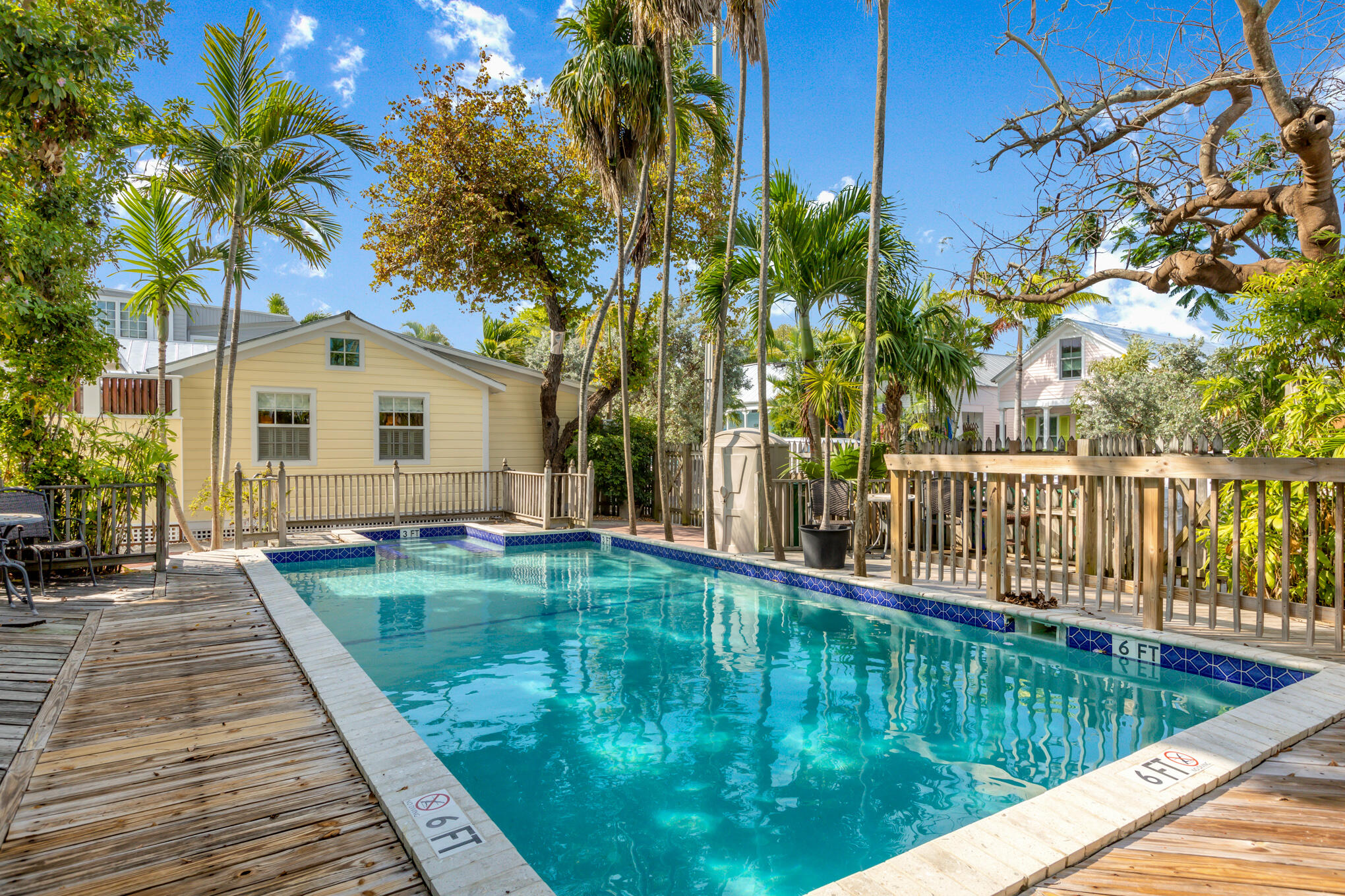 611 Grinnell Street Unit: 1