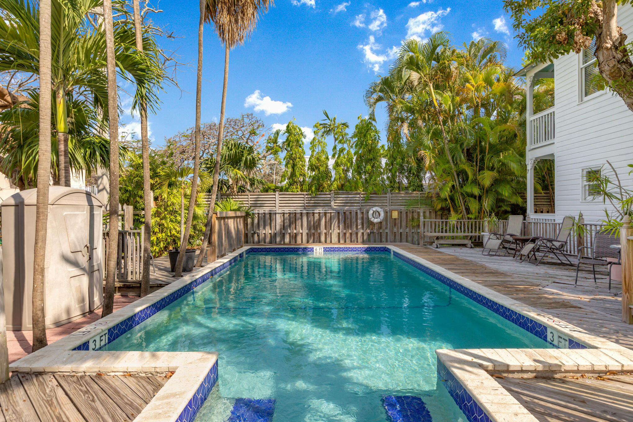 611 Grinnell Street Unit: 1