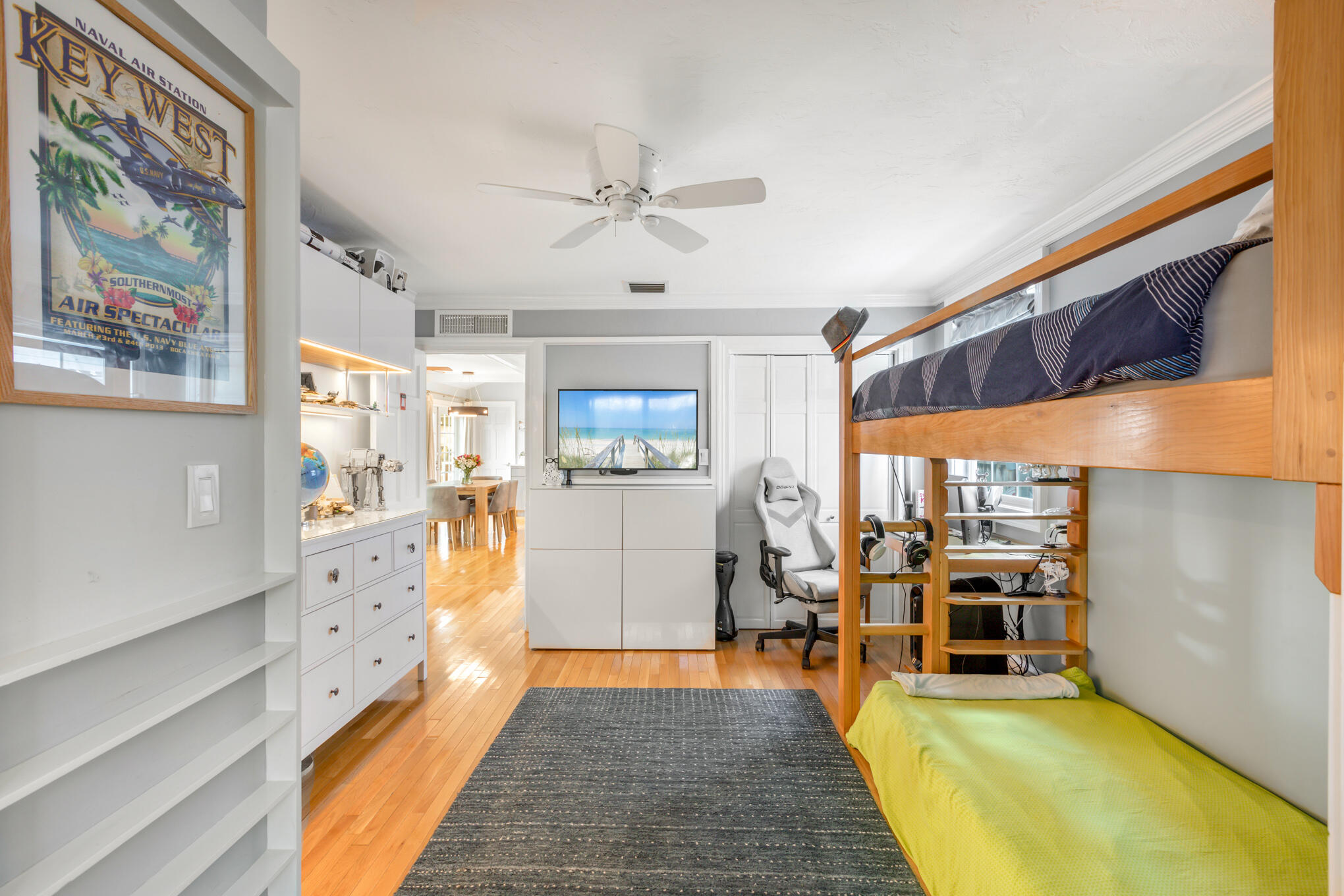 611 Grinnell Street Unit: 1