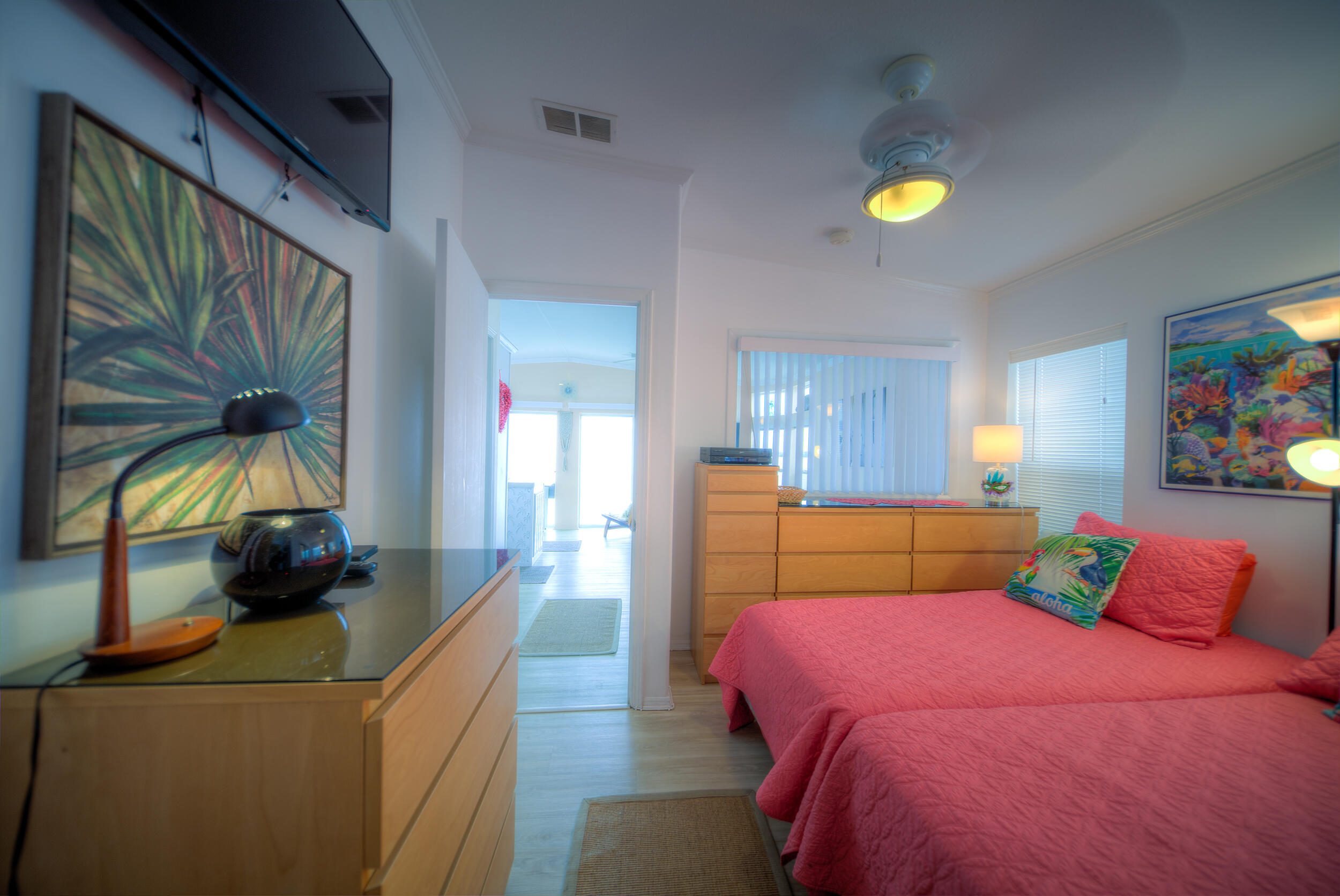 701 Spanish Main Dr, #94