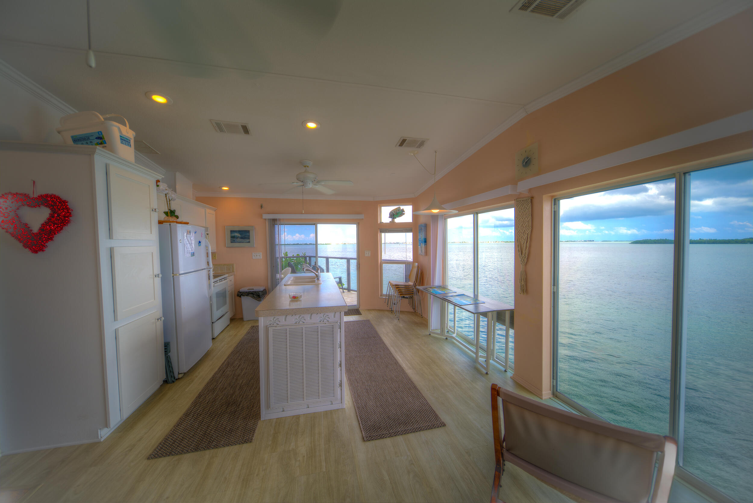 701 Spanish Main Dr, #94