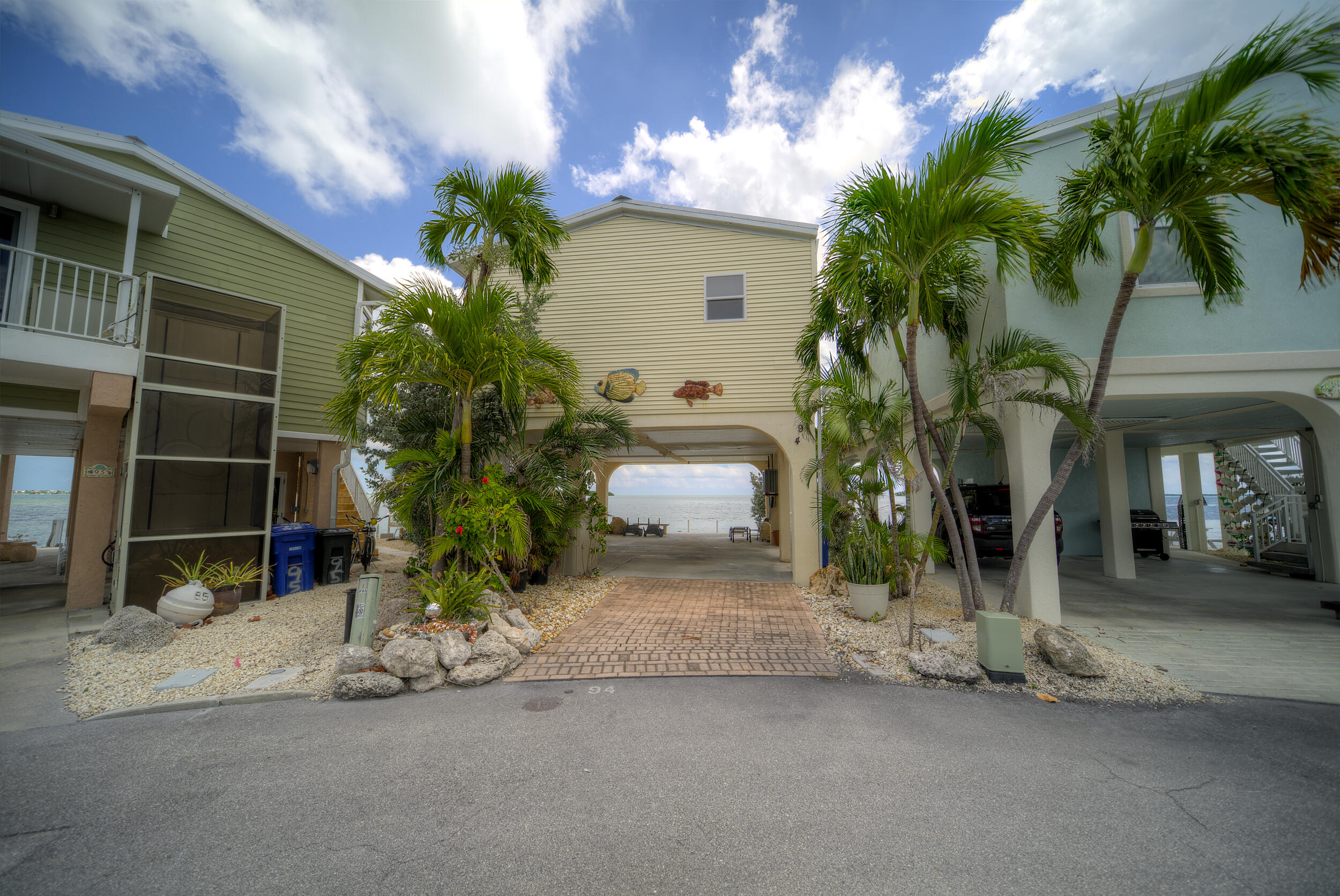 701 Spanish Main Dr, #94