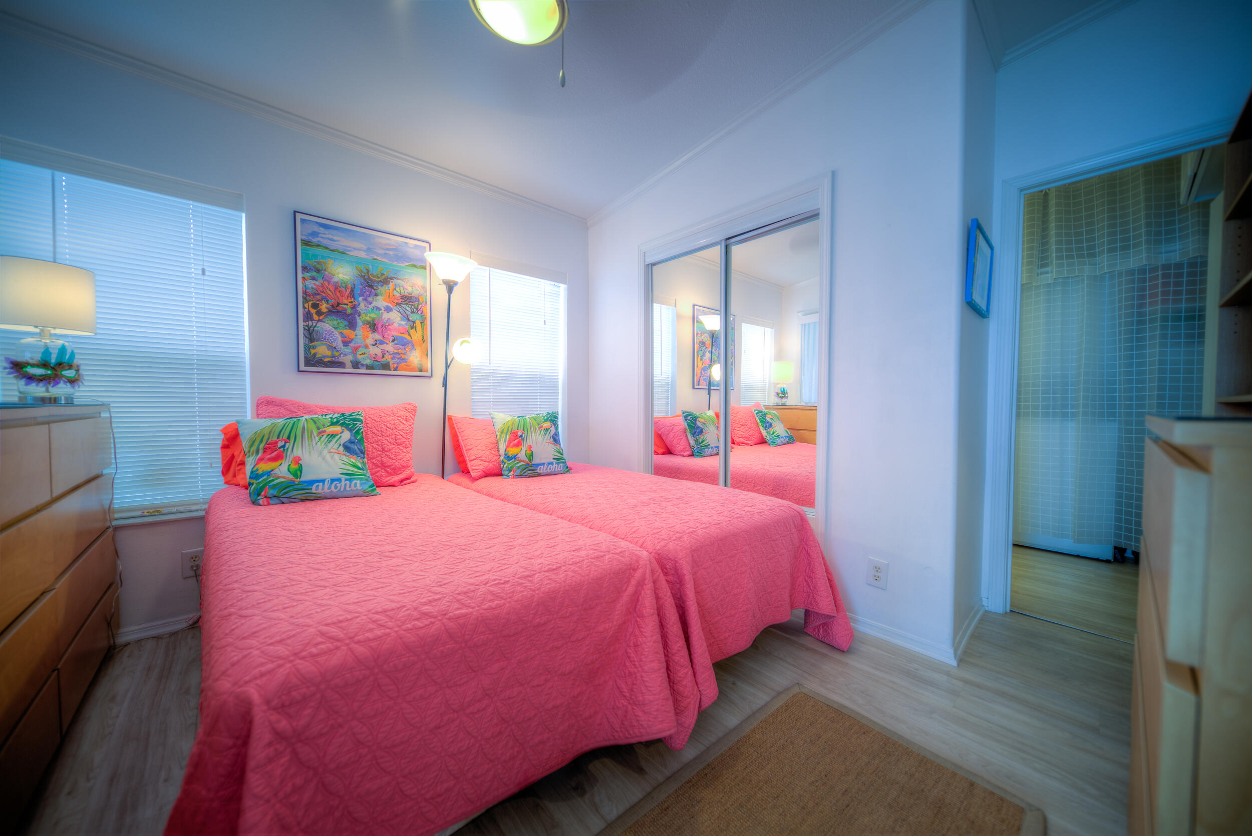 701 Spanish Main Dr, #94