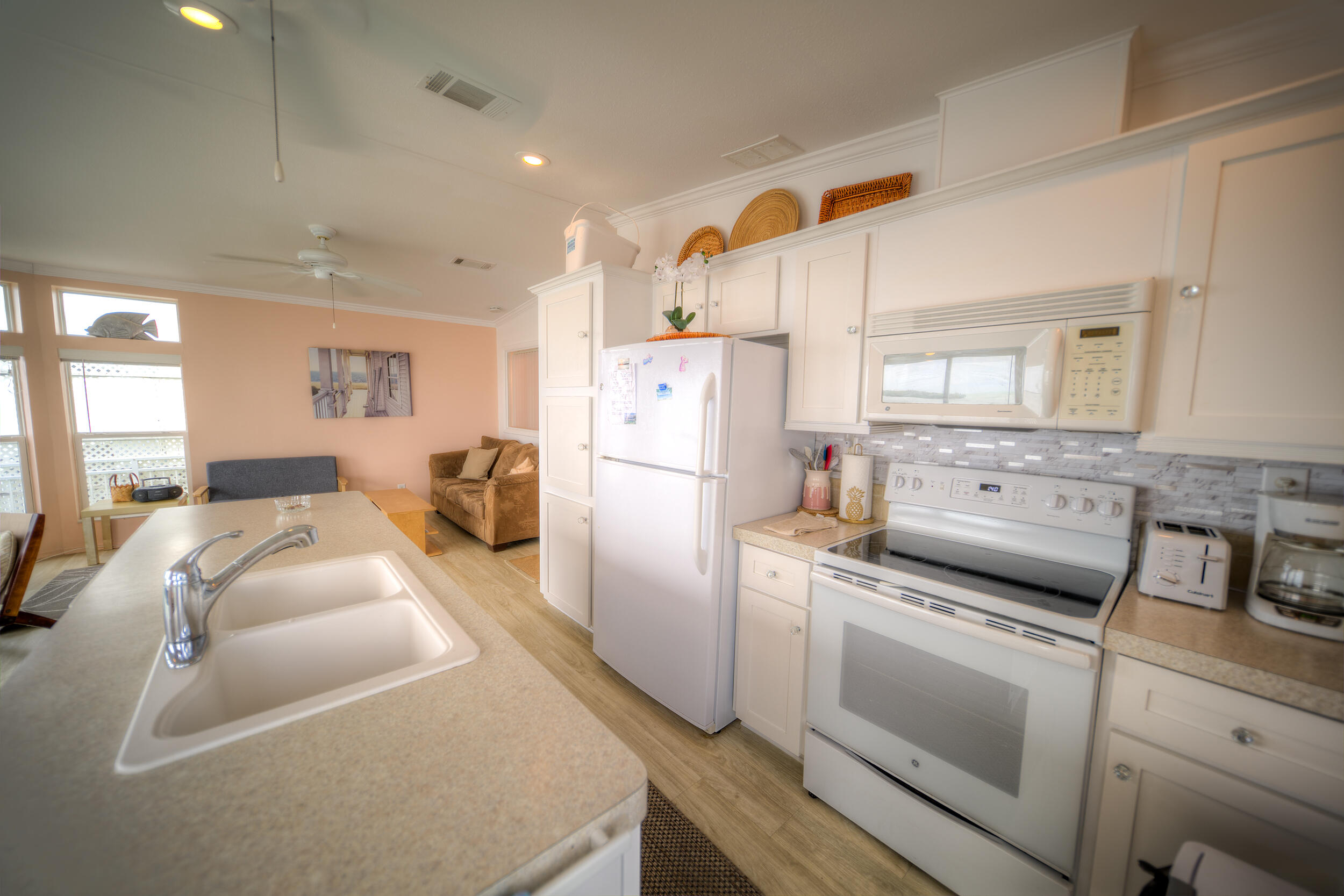 701 Spanish Main Dr, #94