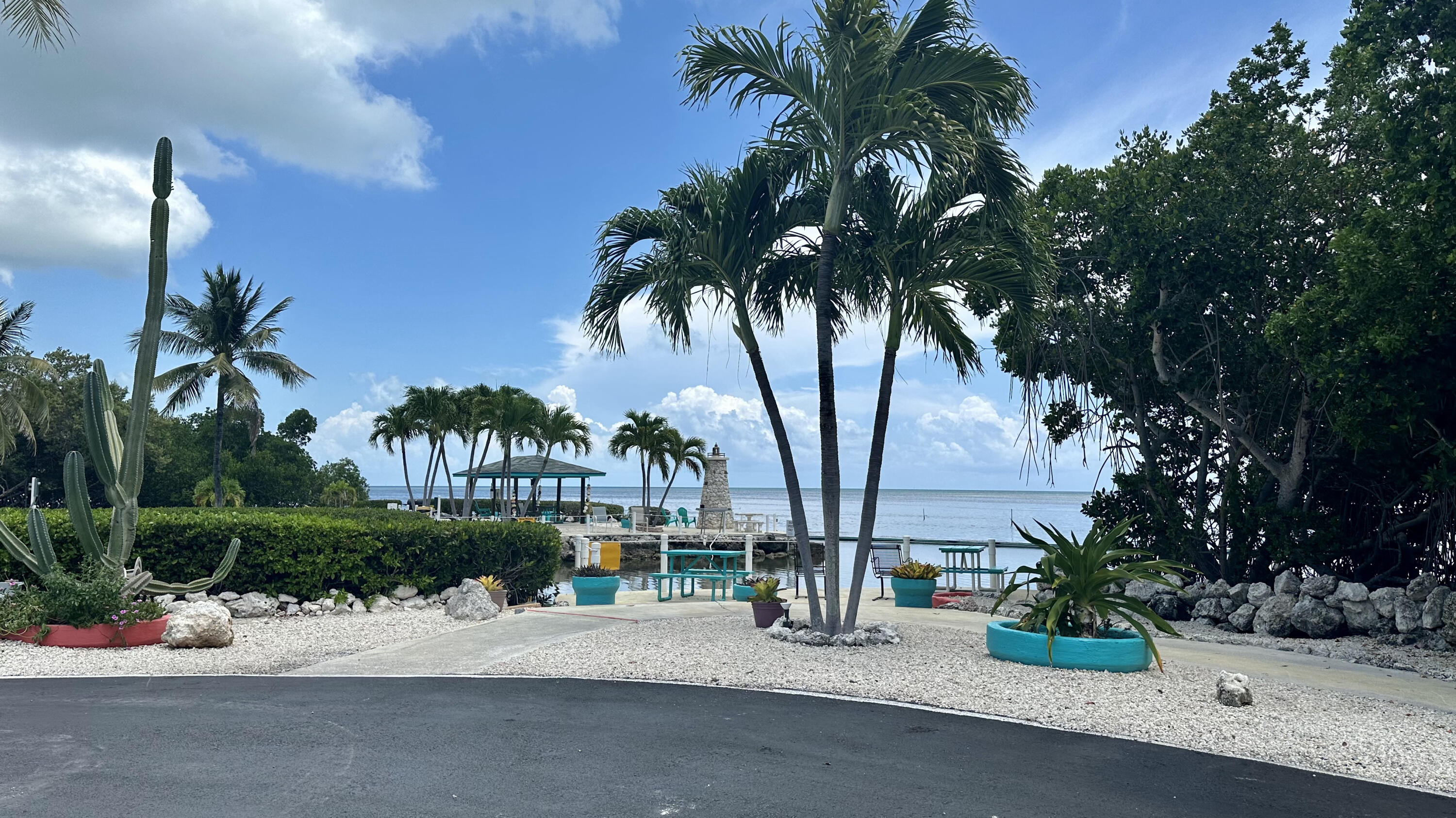 6099 Overseas Highway Unit: 75W