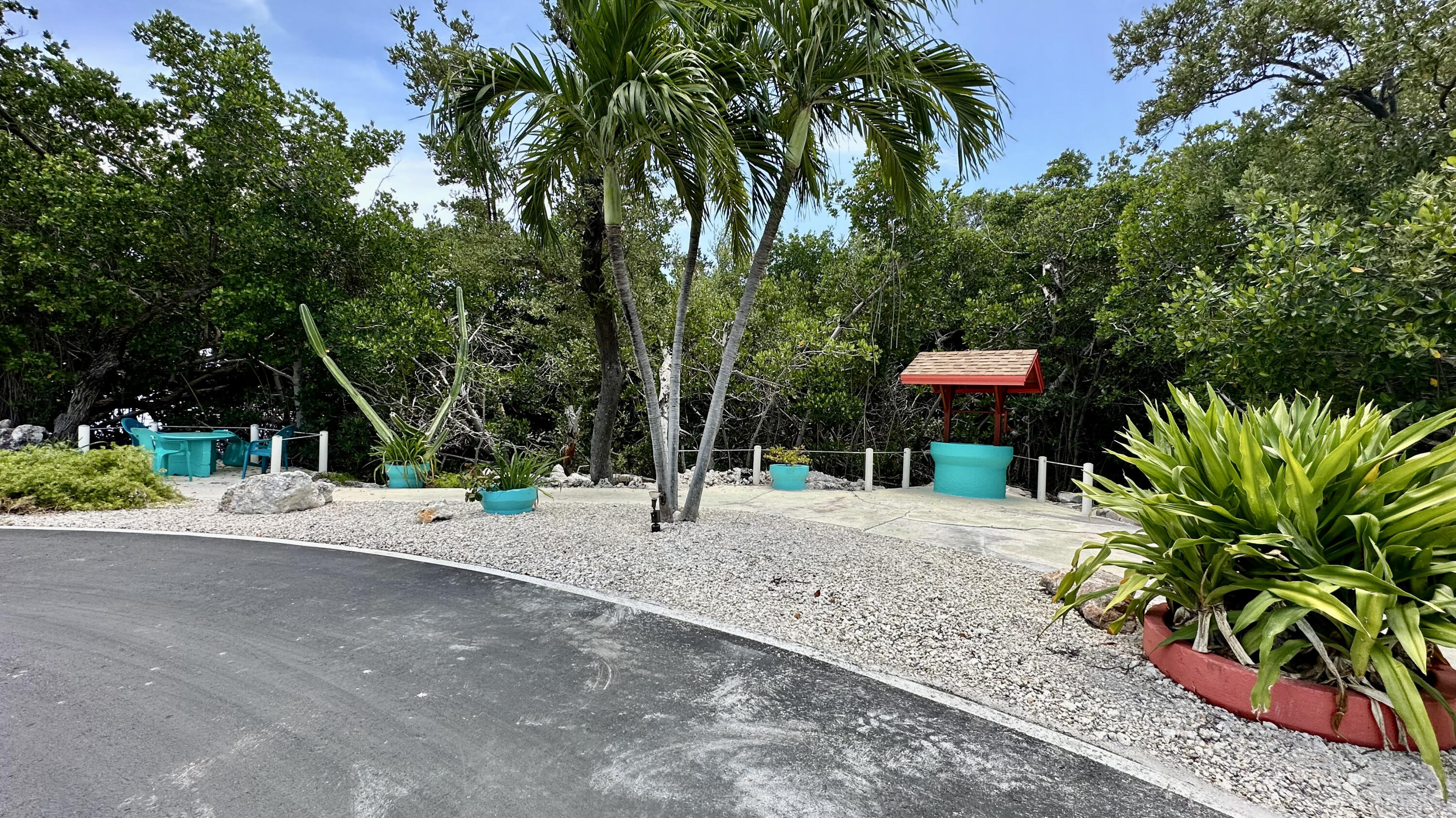 6099 Overseas Highway Unit: 75W