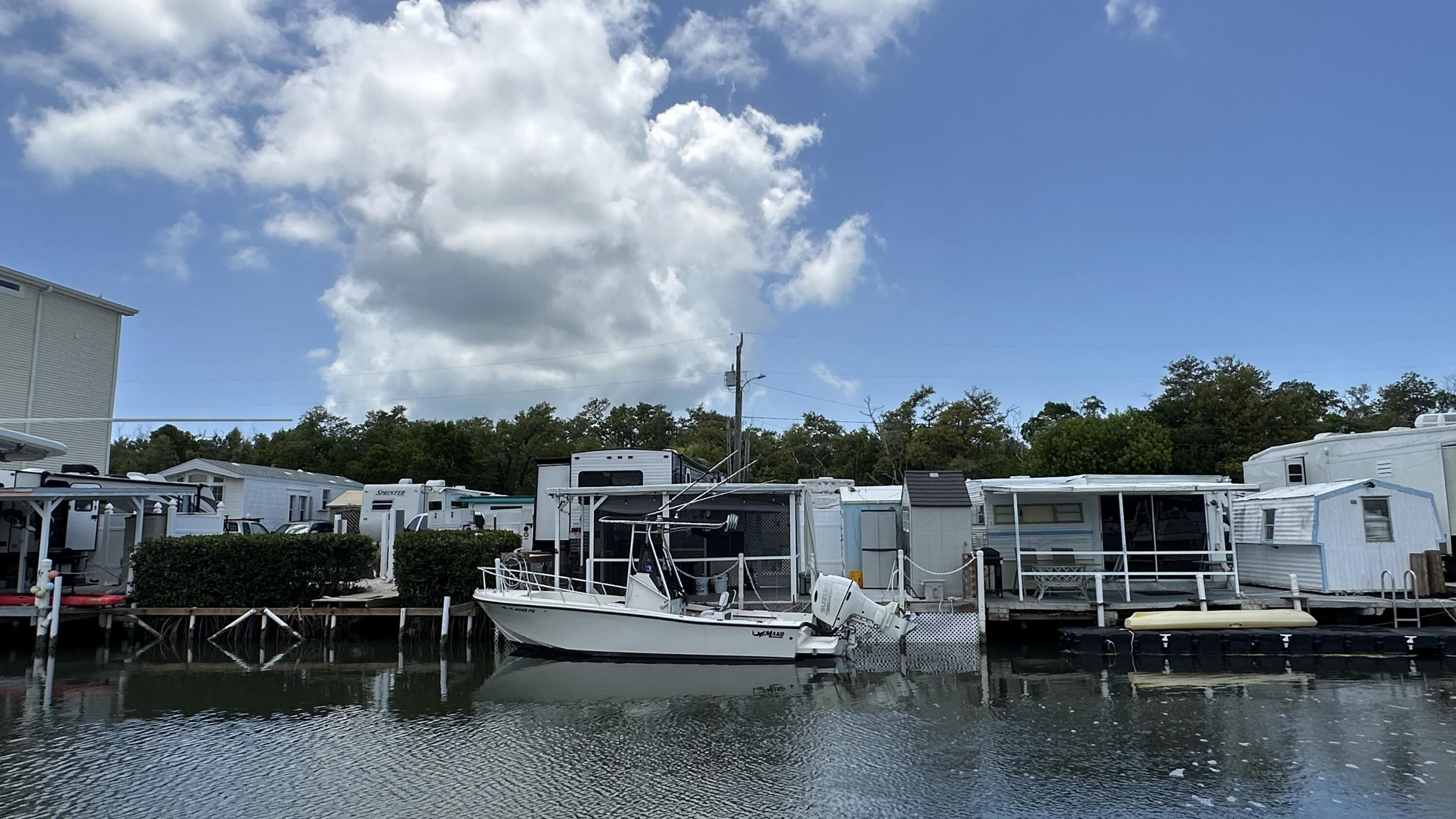 6099 Overseas Highway Unit: 75W