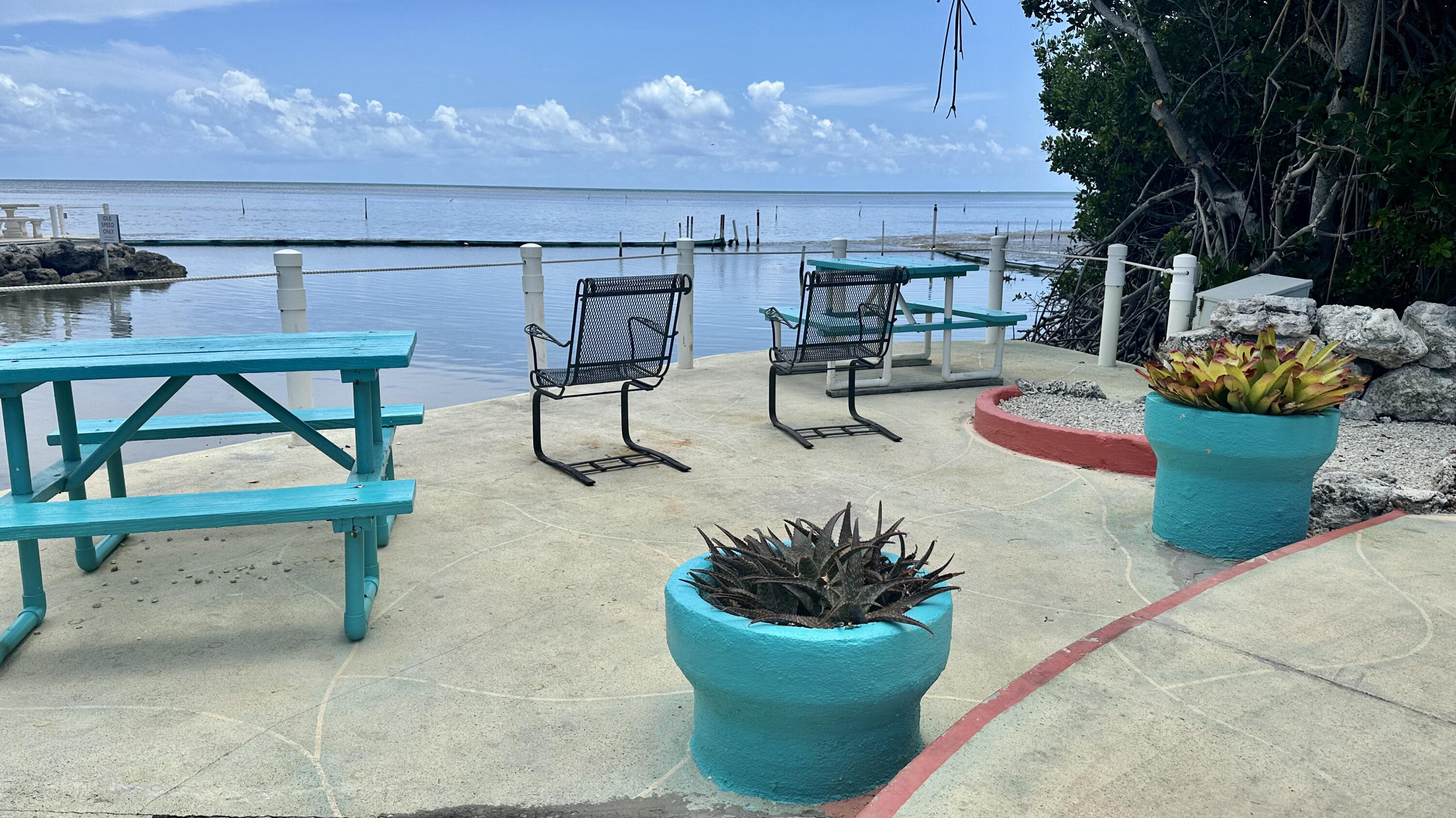 6099 Overseas Highway Unit: 75W