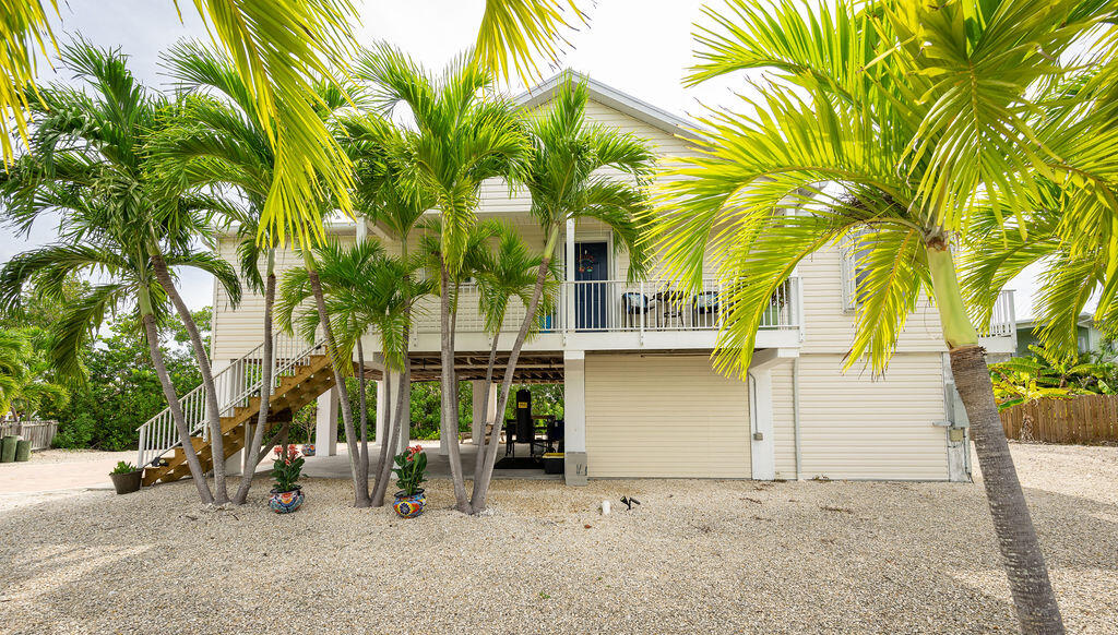 17206 Jamaica Lane