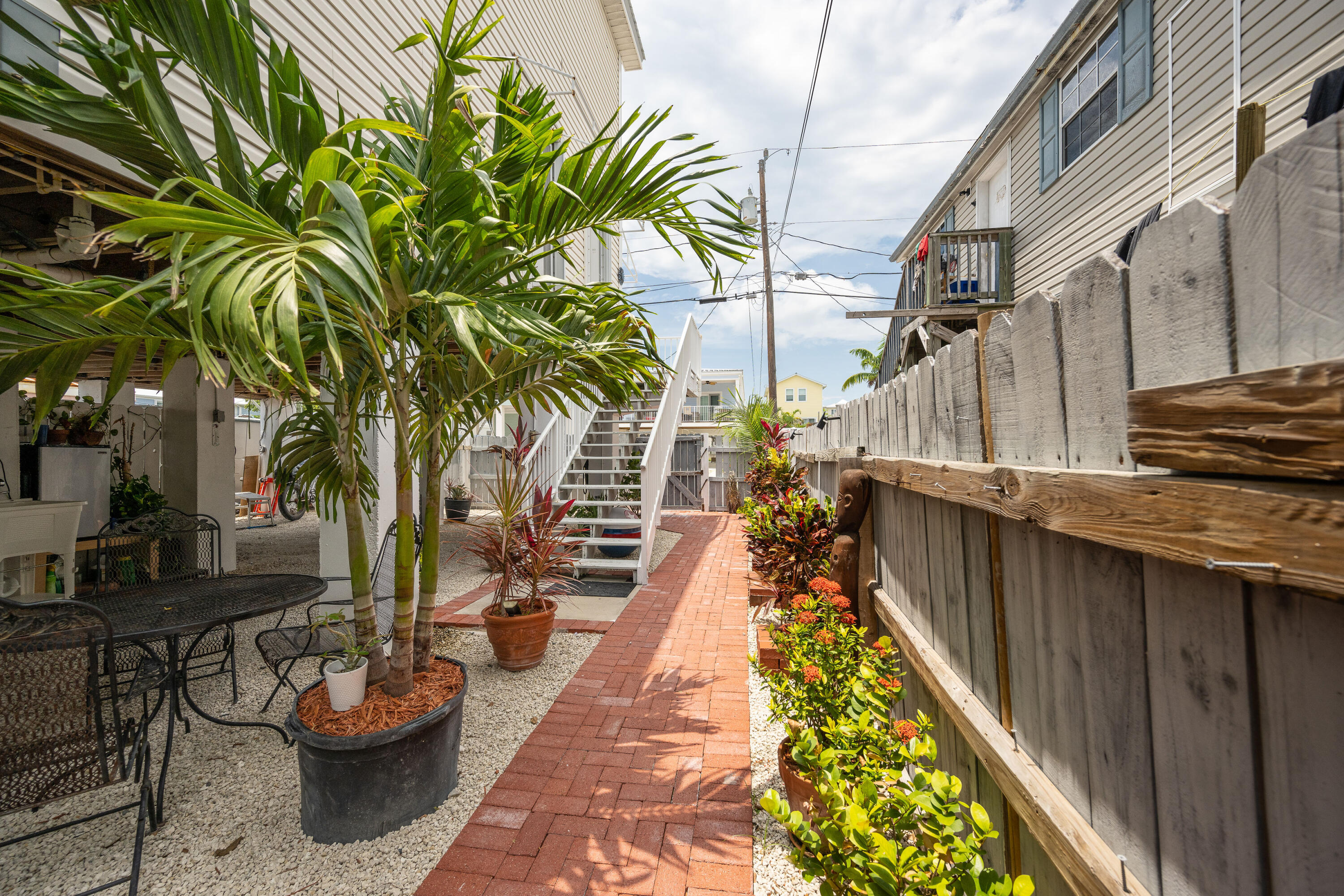 15B 8Th Avenue