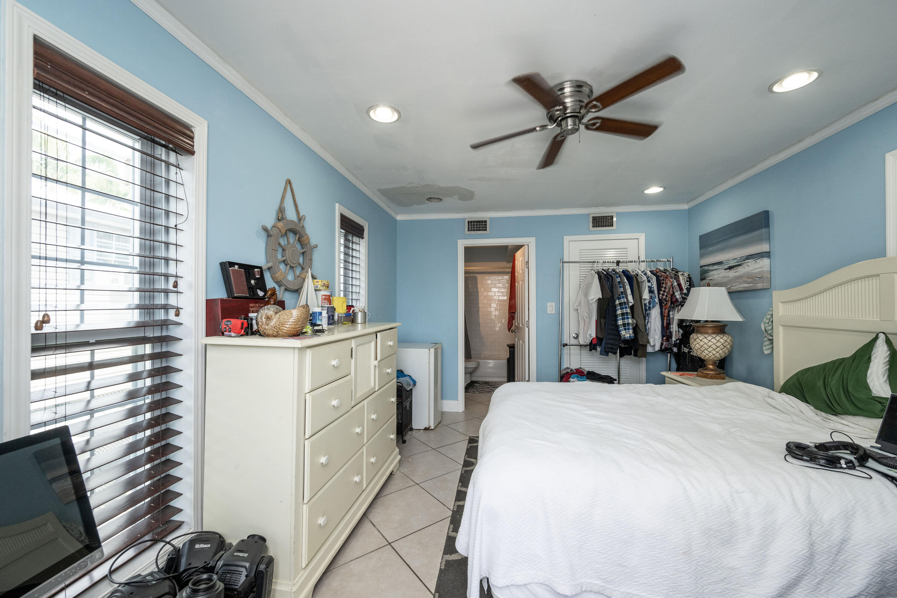 15B 8Th Avenue