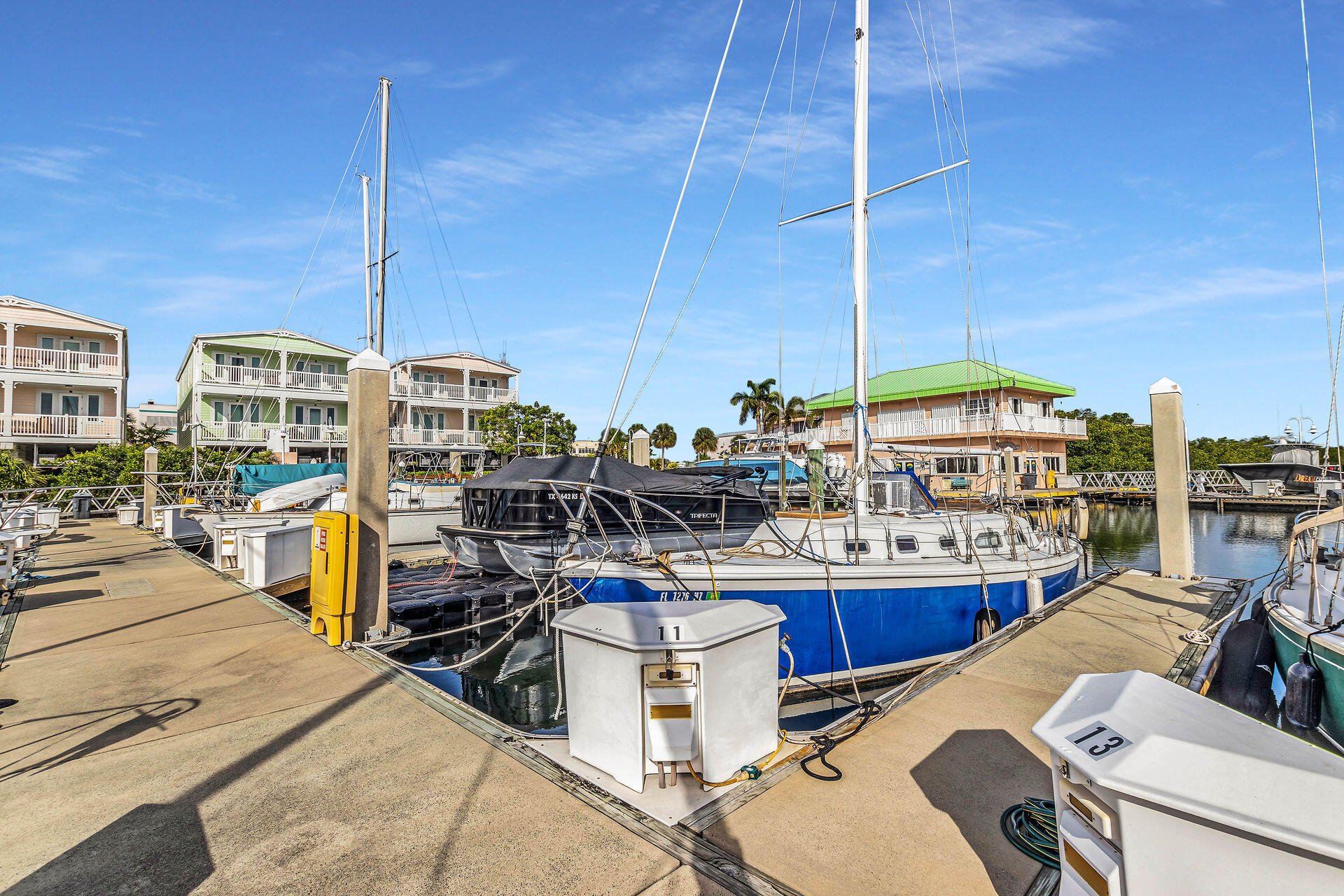 5555 College Rd, KF11