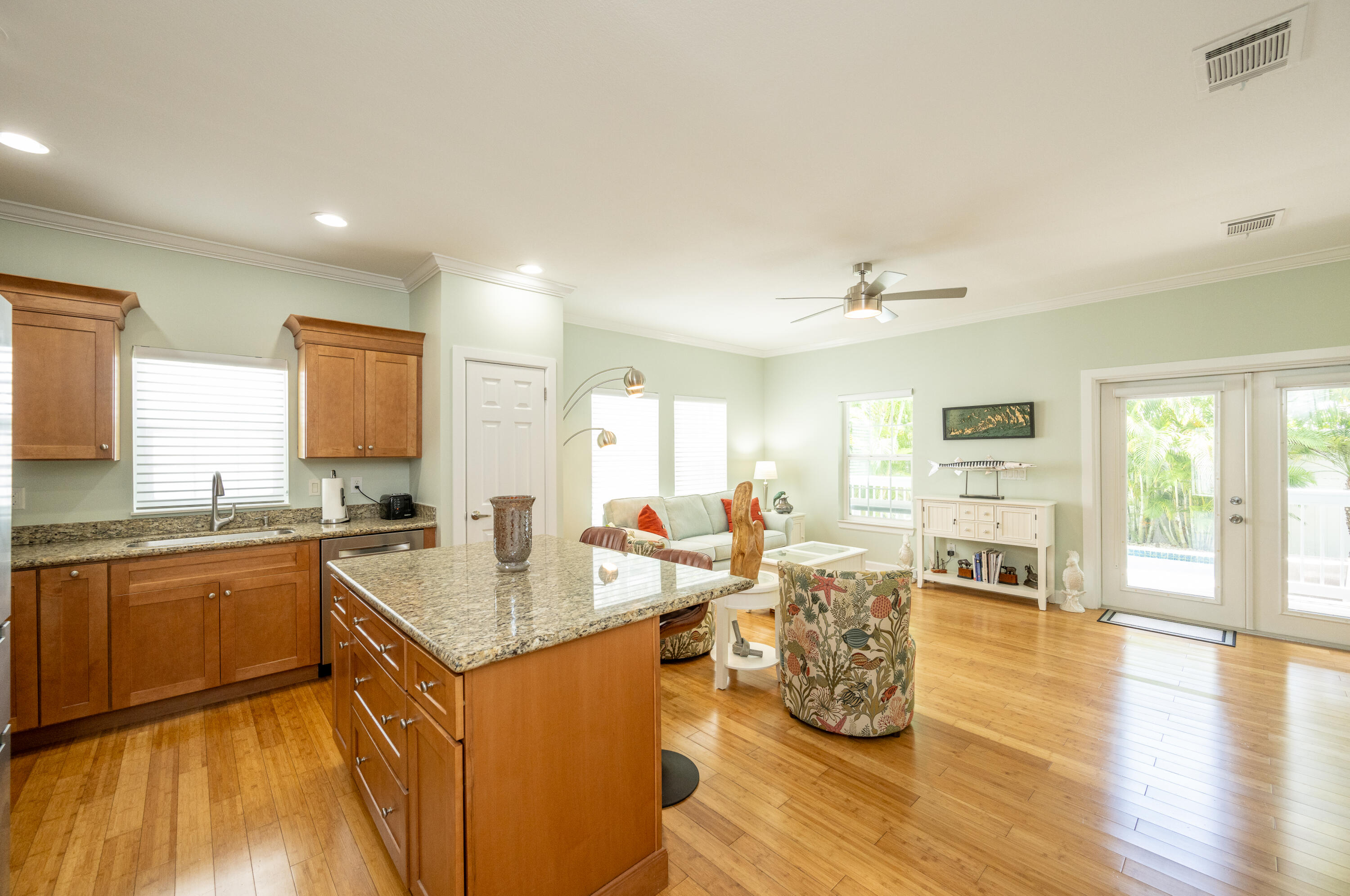 1609 Sunshine Drive