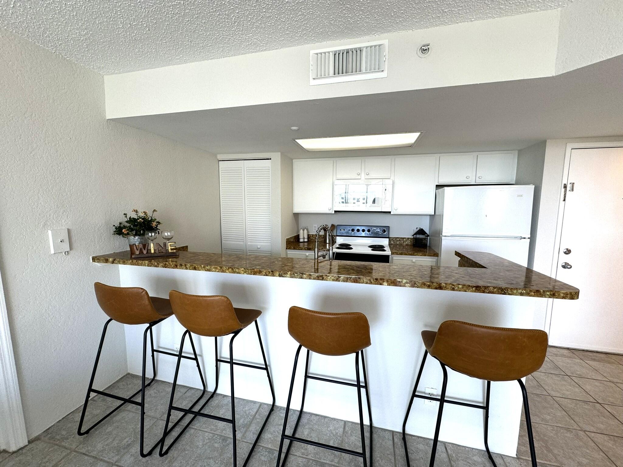 3655 Seaside Drive Unit: 324